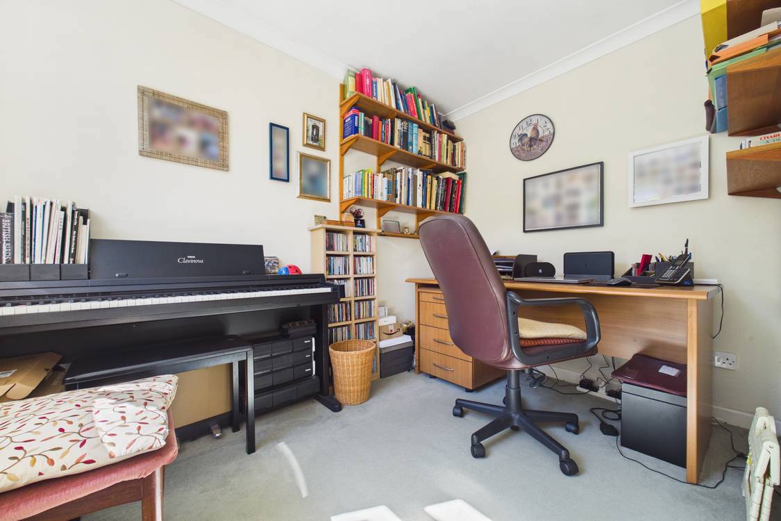 4 bedroom House for sale in Burghfield Common, Reading, Berkshire