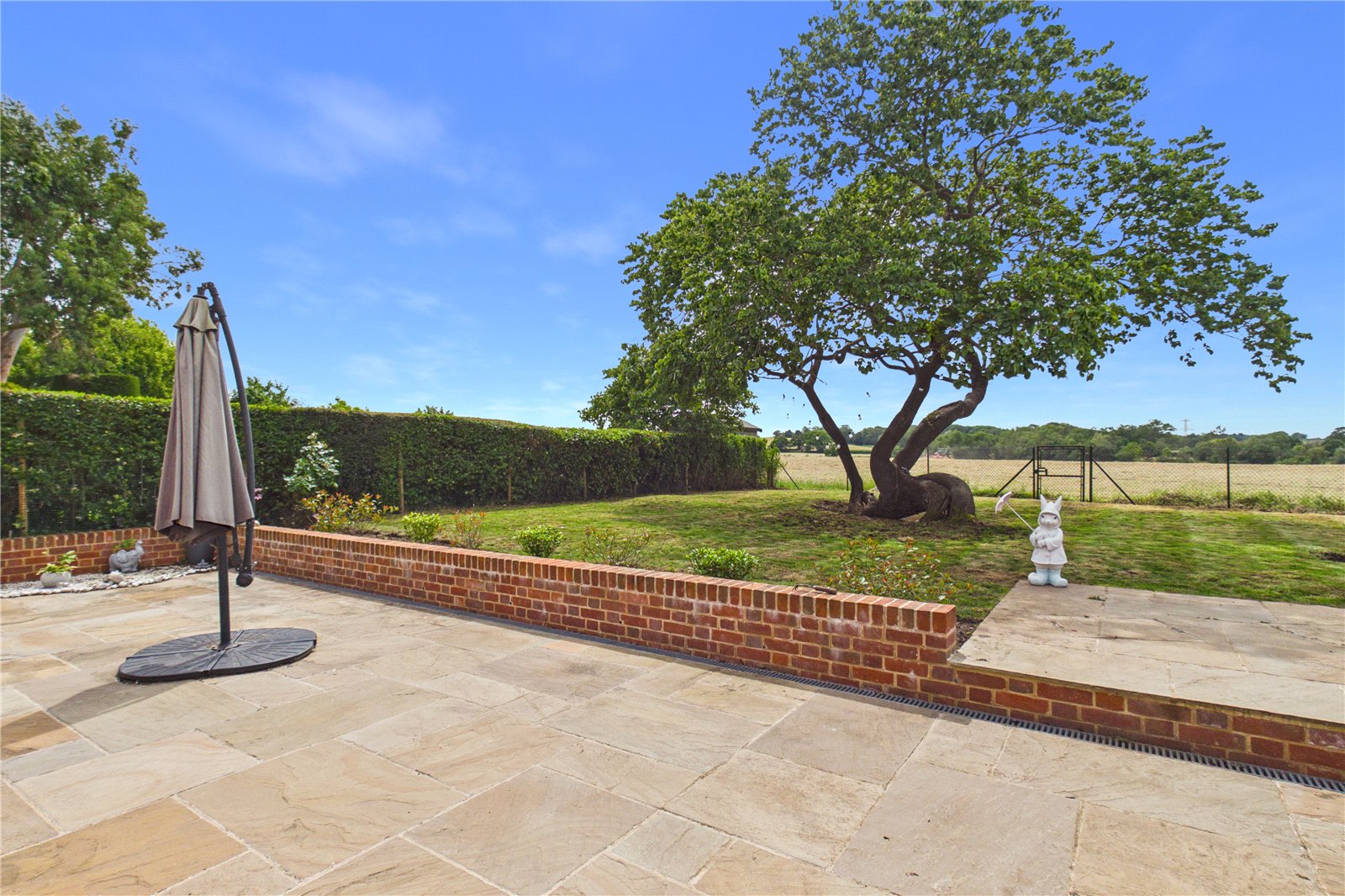 4 bedroom House for sale in Burghfield, Reading, Berkshire