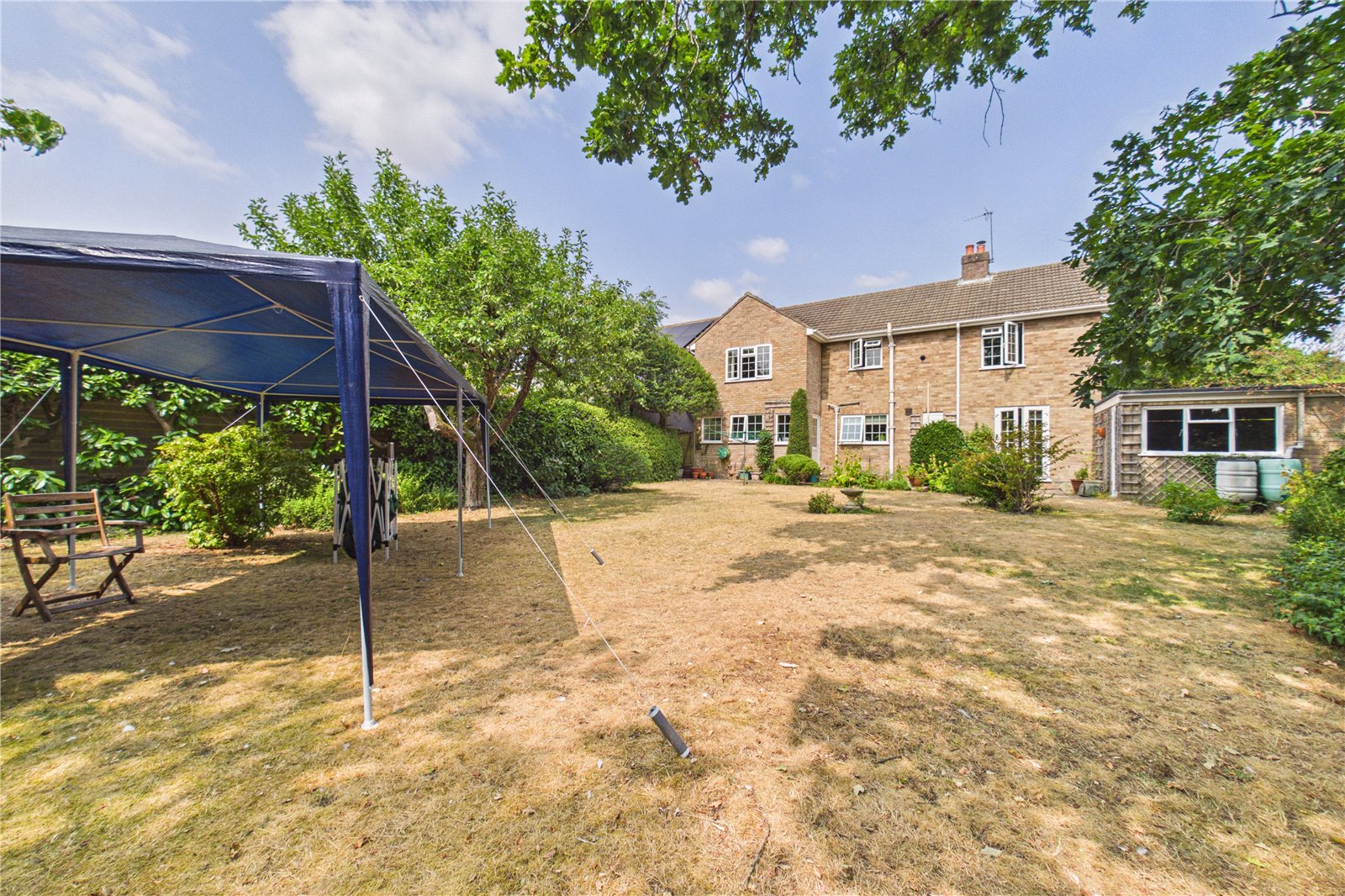 5 bedroom House for sale in Burghfield Common, Reading