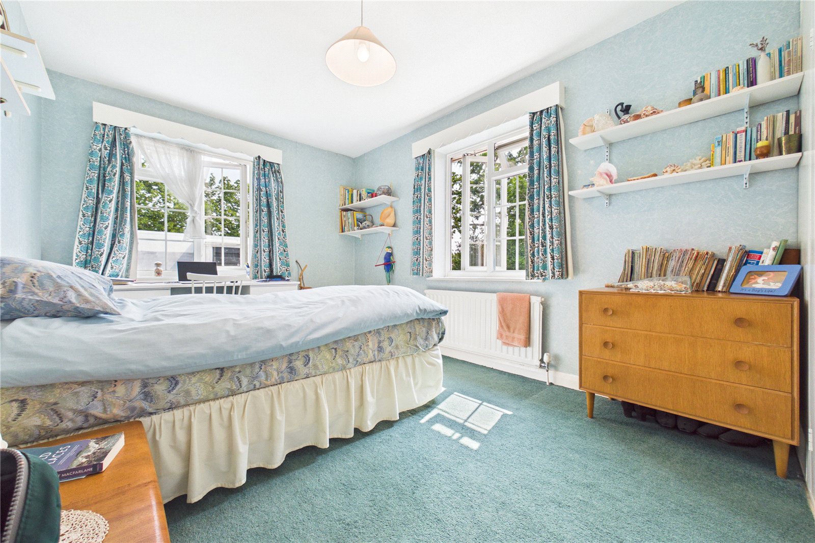 5 bedroom House for sale in Burghfield Common, Reading