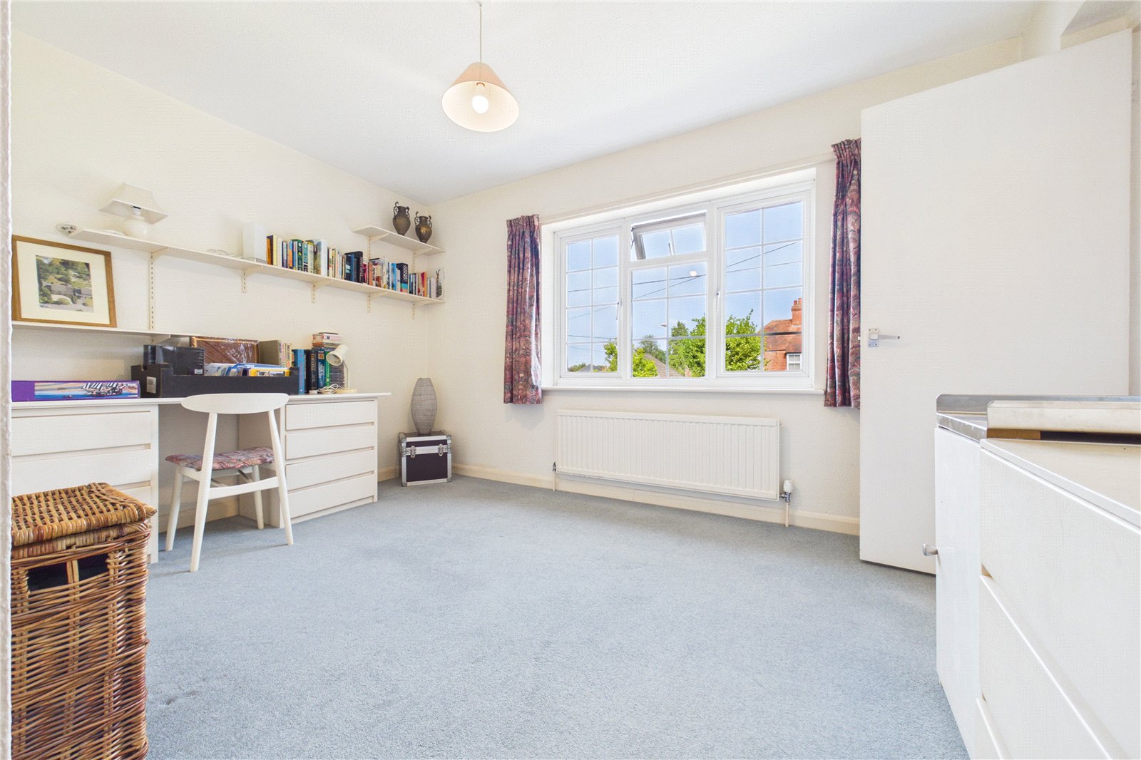 5 bedroom House for sale in Burghfield Common, Reading