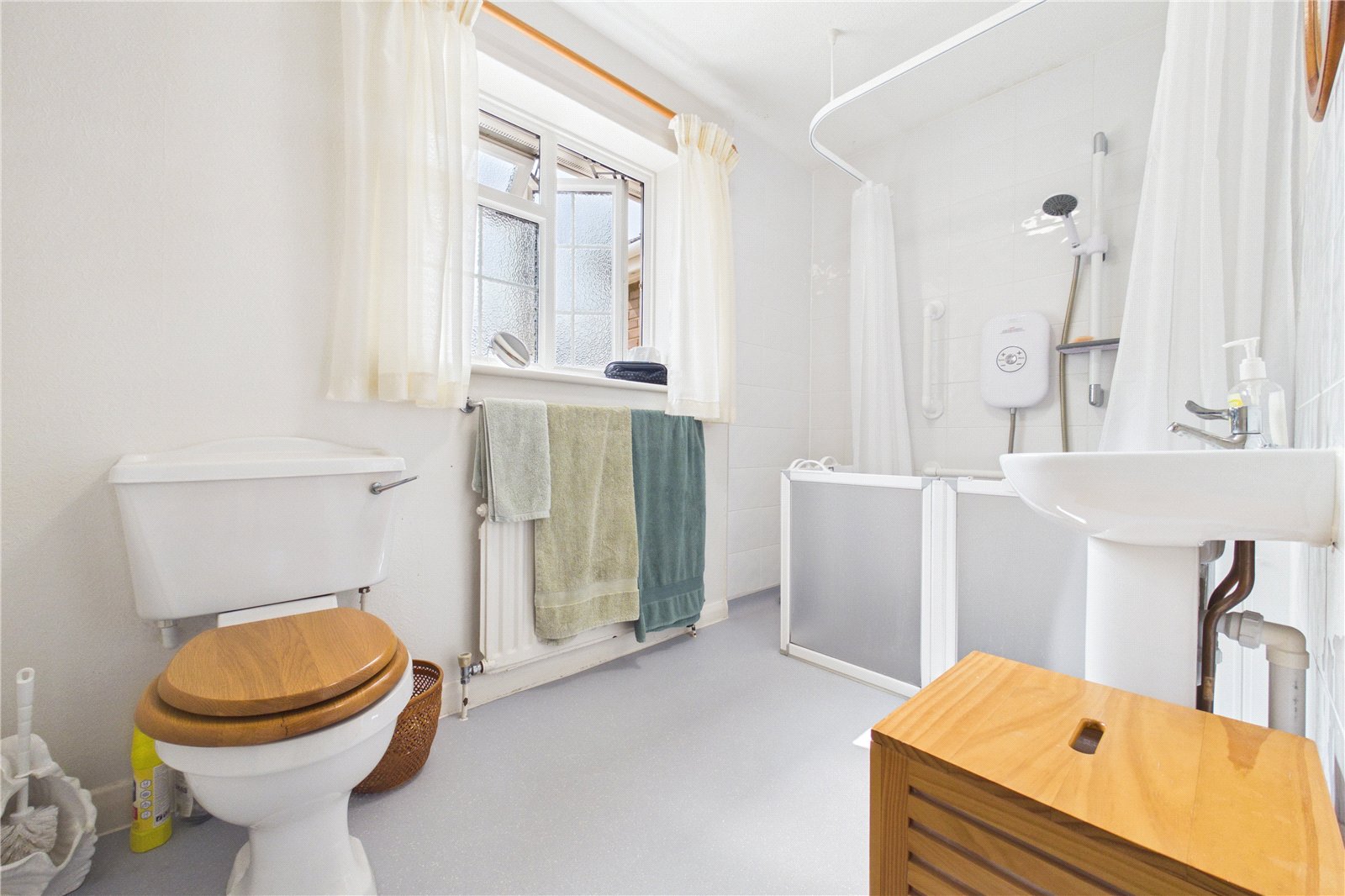 5 bedroom House for sale in Burghfield Common, Reading