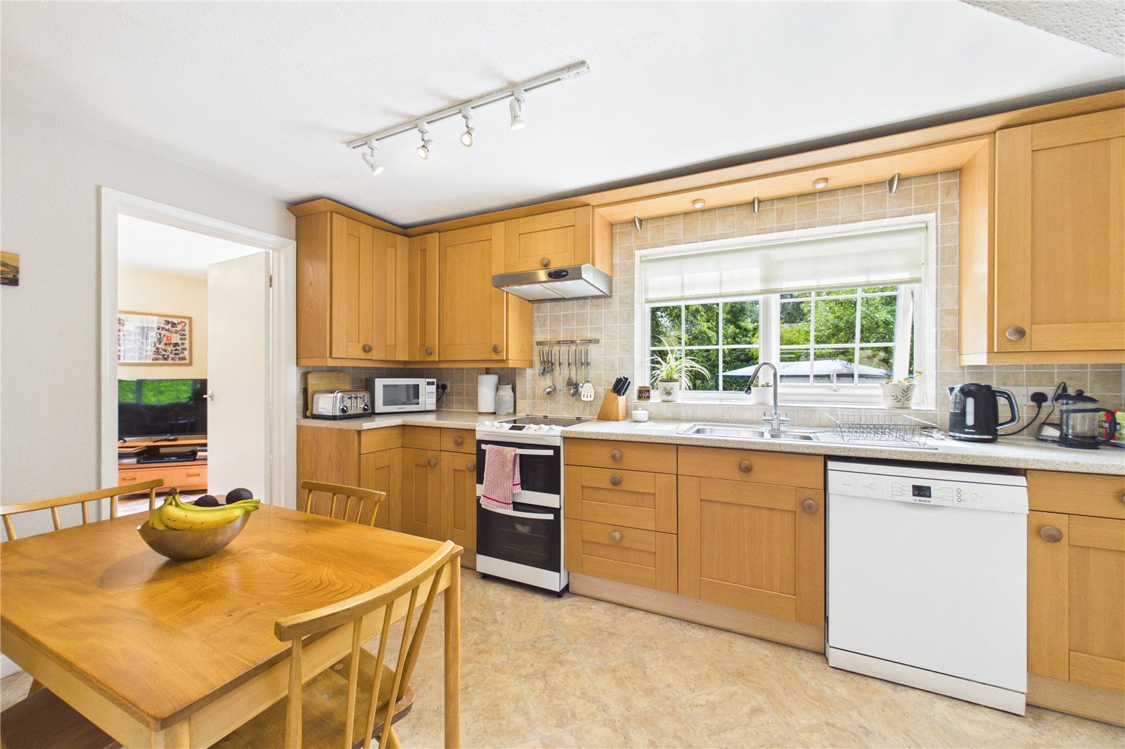 5 bedroom House for sale in Burghfield Common, Reading