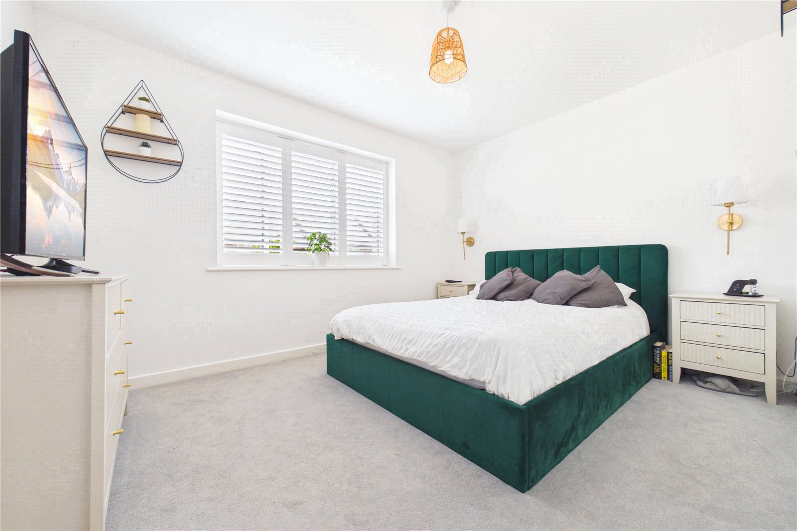4 bedroom House for sale in Burghfield Common, Reading, Berkshire