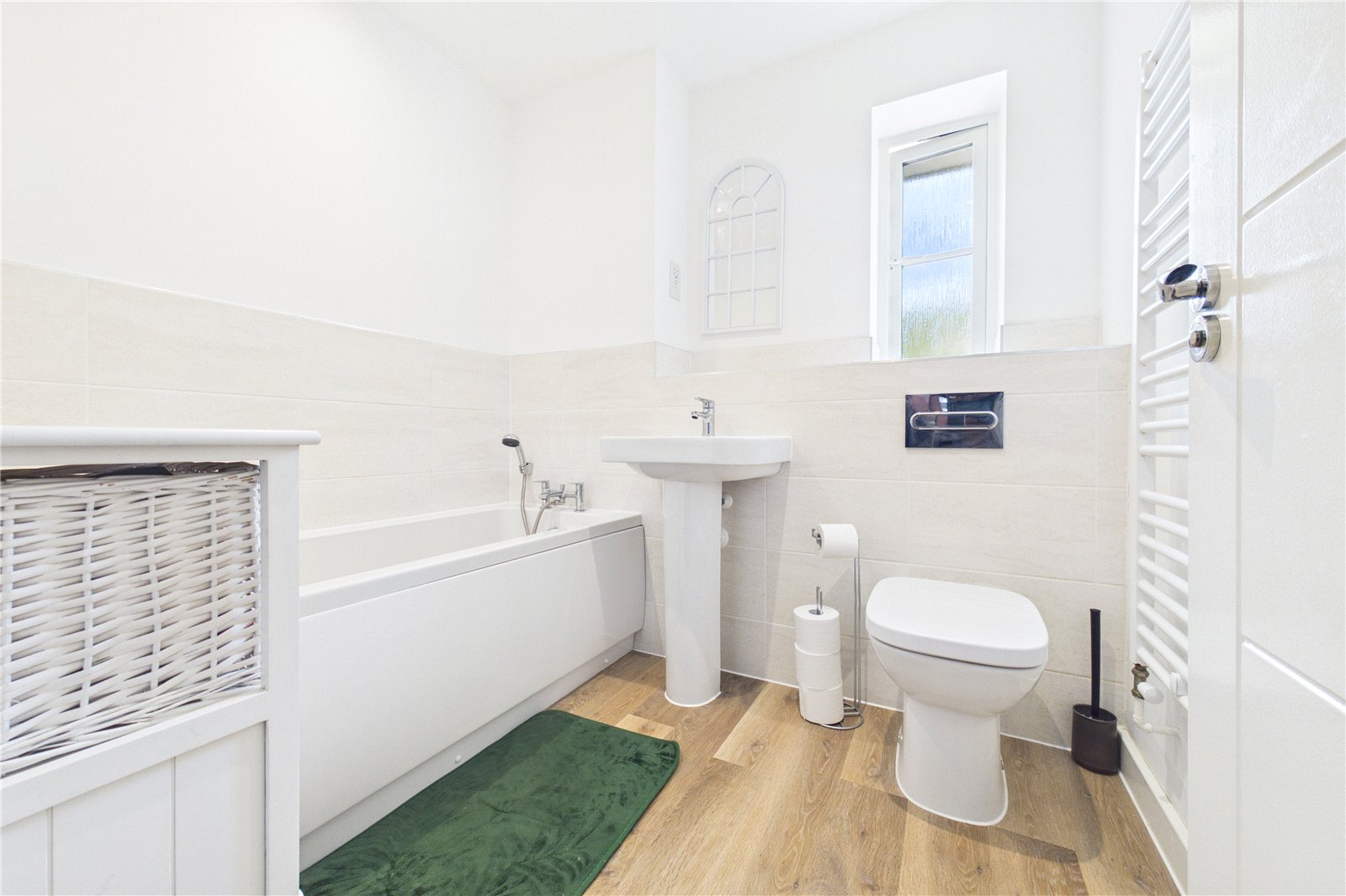 4 bedroom House for sale in Burghfield Common, Reading, Berkshire