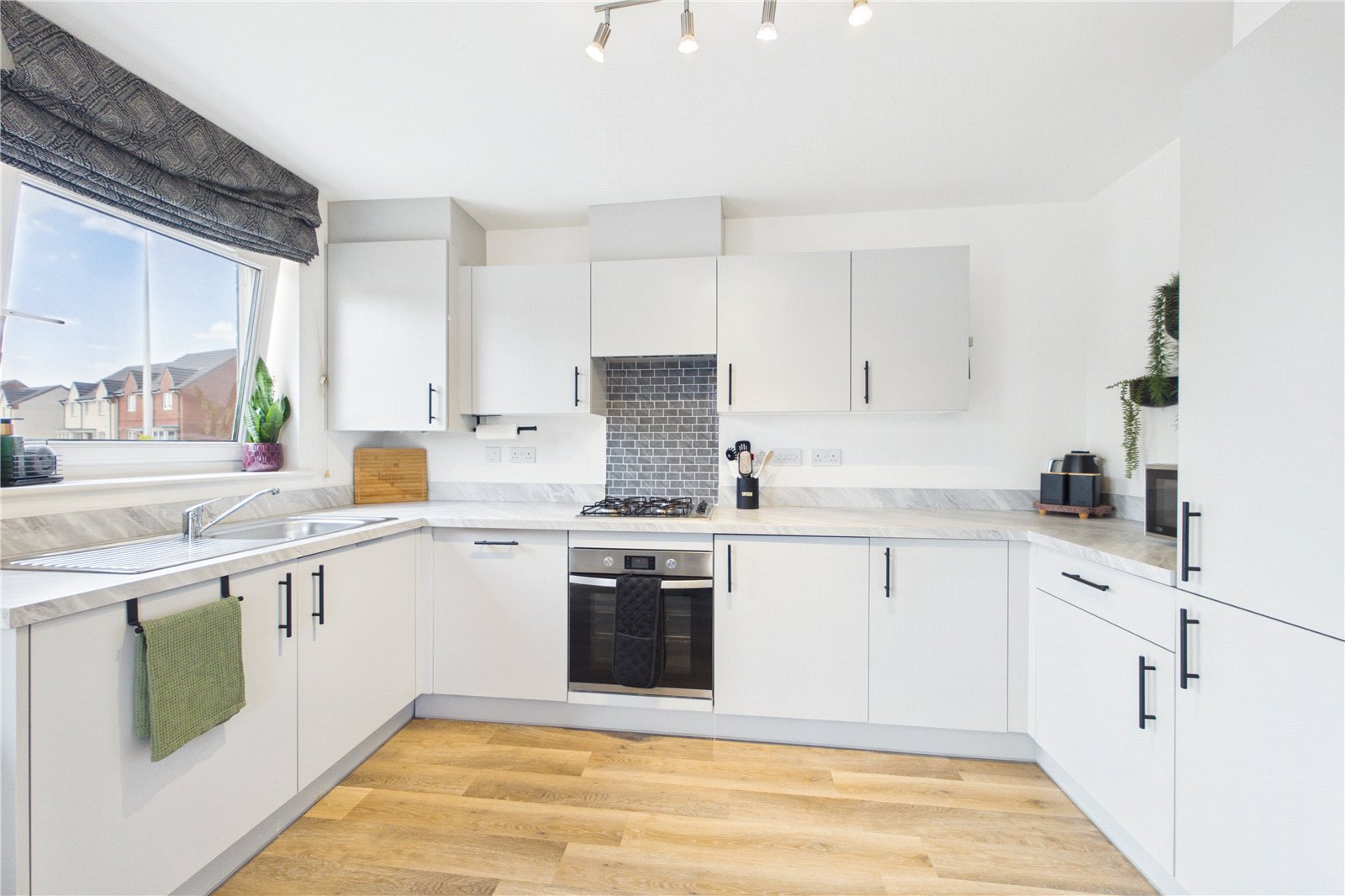 1 bedroom Flat for sale in Shinfield, Reading, Berkshire
