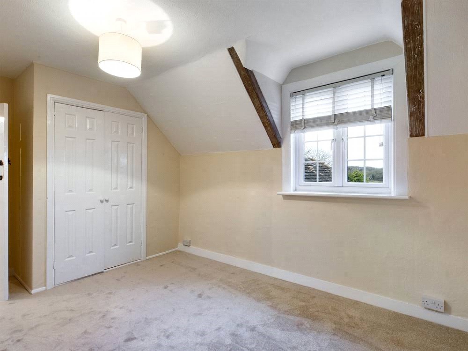 Theale Road, Burghfield, Reading