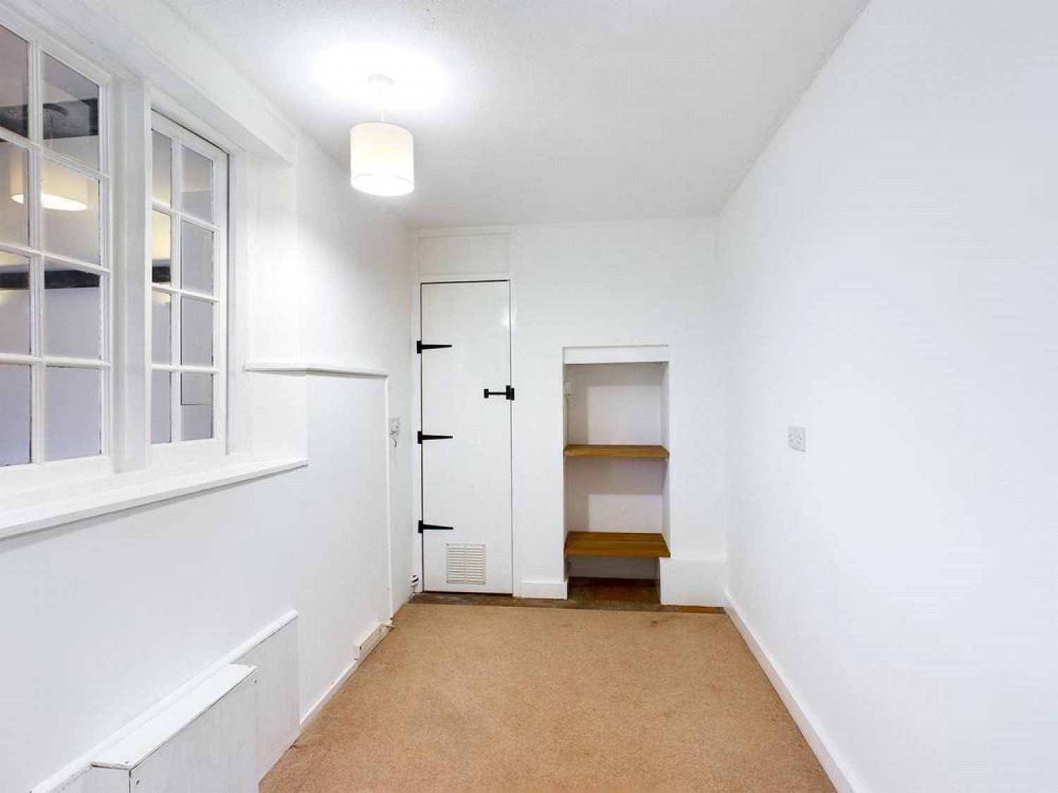 Theale Road, Burghfield, Reading