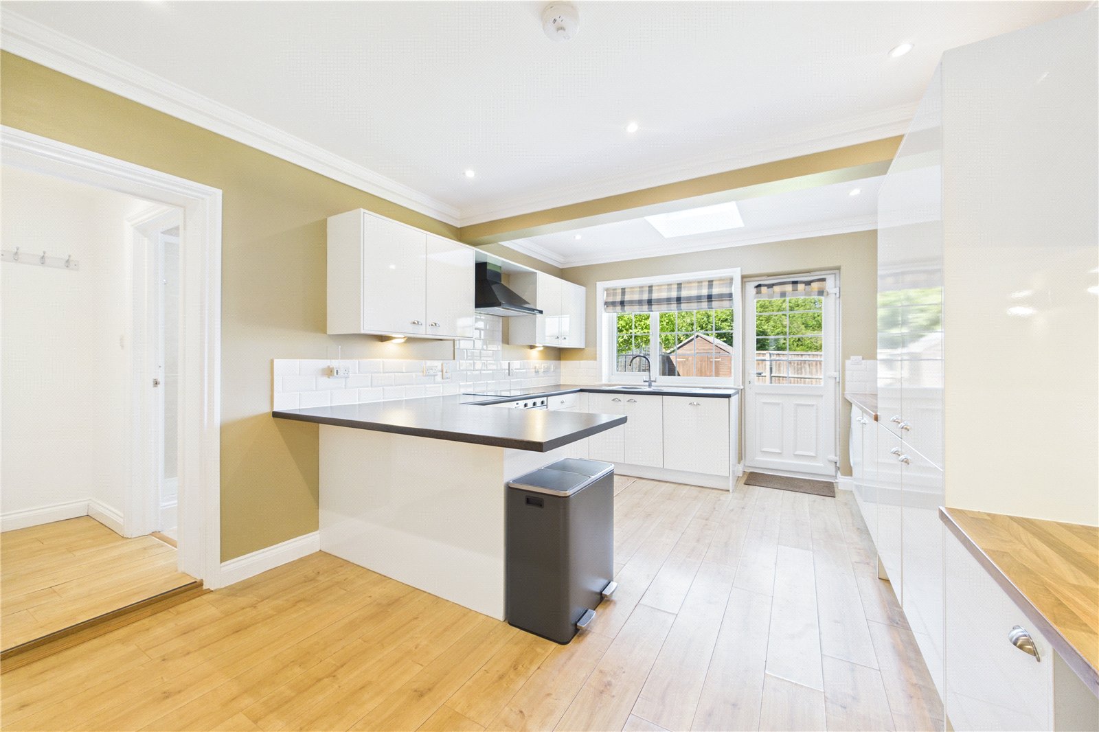 3 bedroom House to let in Goring Lane, Mortimer, Reading