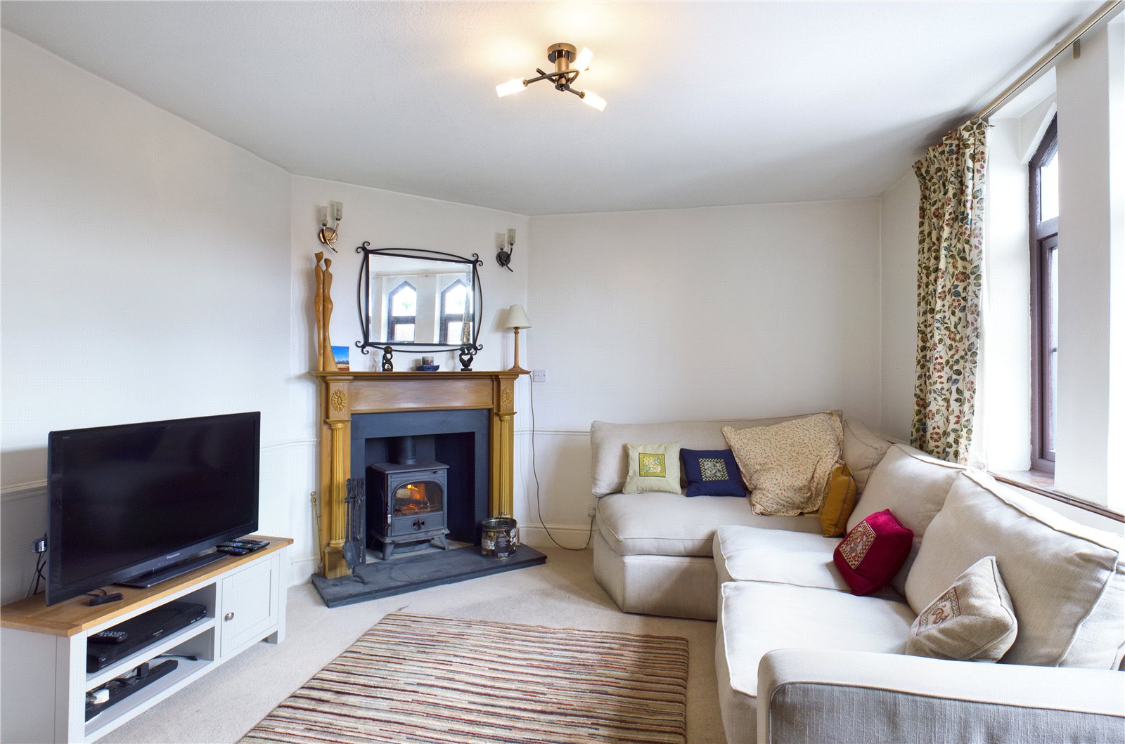 3 bedroom House for sale in Ufton Nervet, Reading, Berkshire