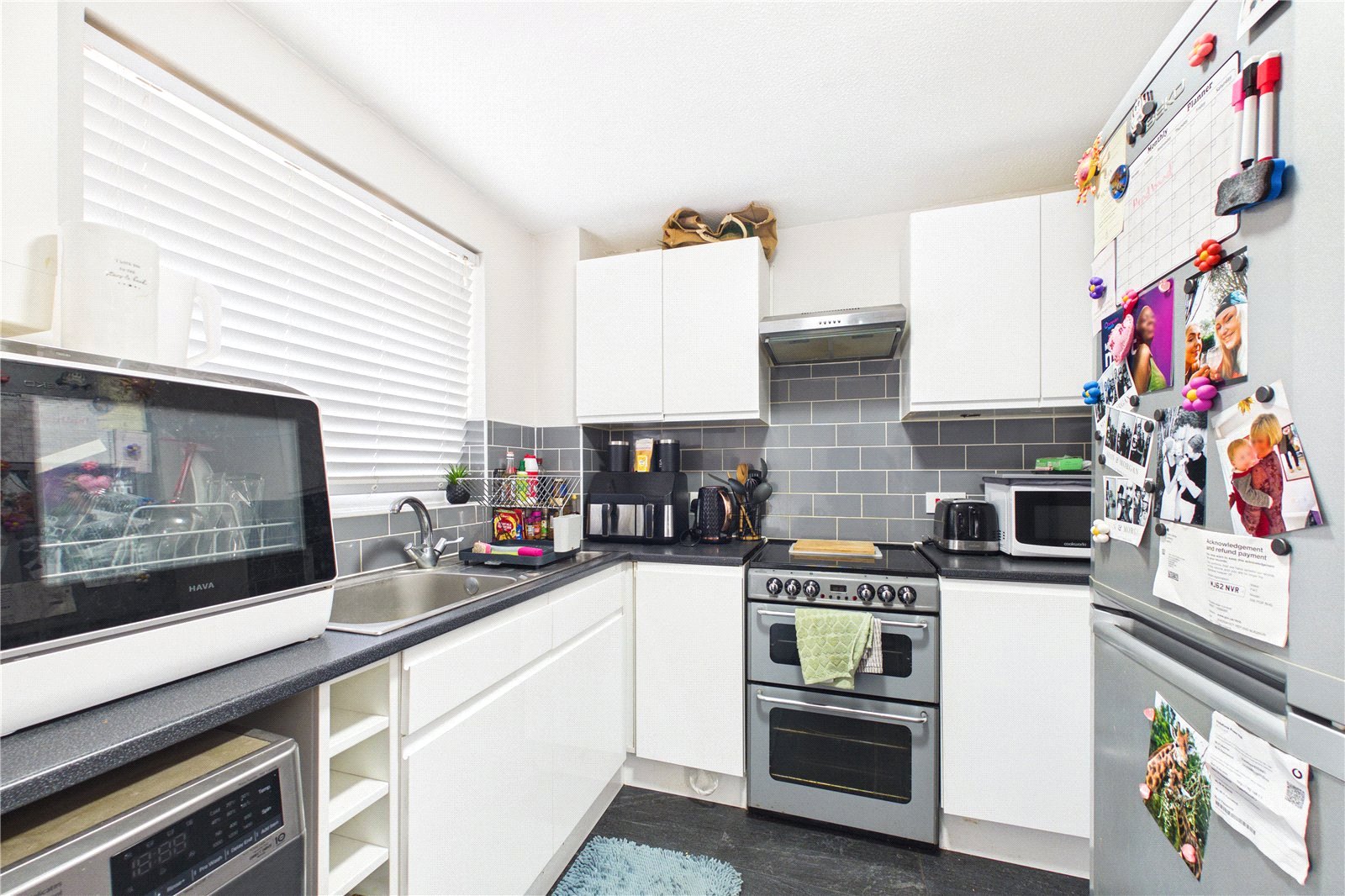 2 bedroom House to let in Chineham, Basingstoke, Hampshire