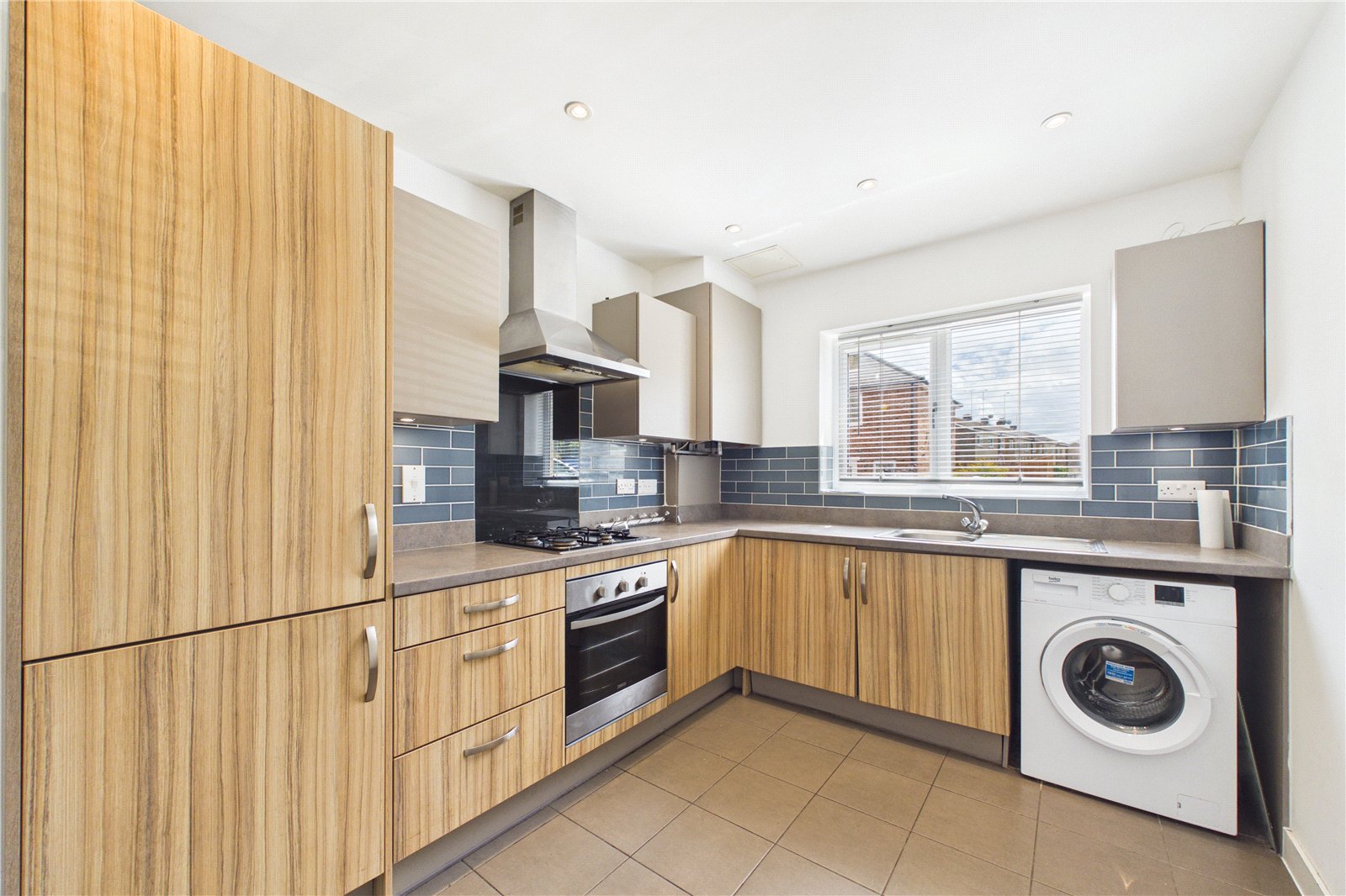 3 bedroom House to let in Tilehurst, Reading, Berkshire