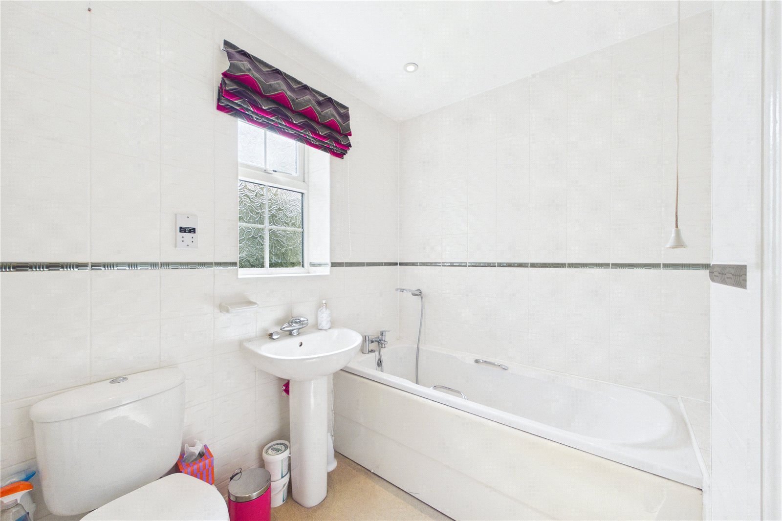 5 bedroom House to let in Spencers Wood, Reading, Berkshire