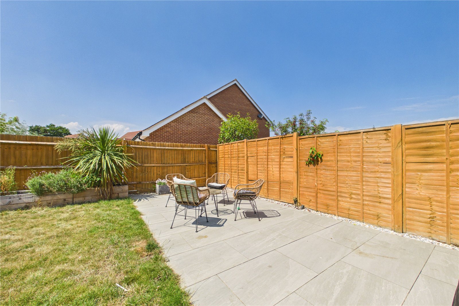 4 bedroom House to let in Bramley, Tadley, Hampshire