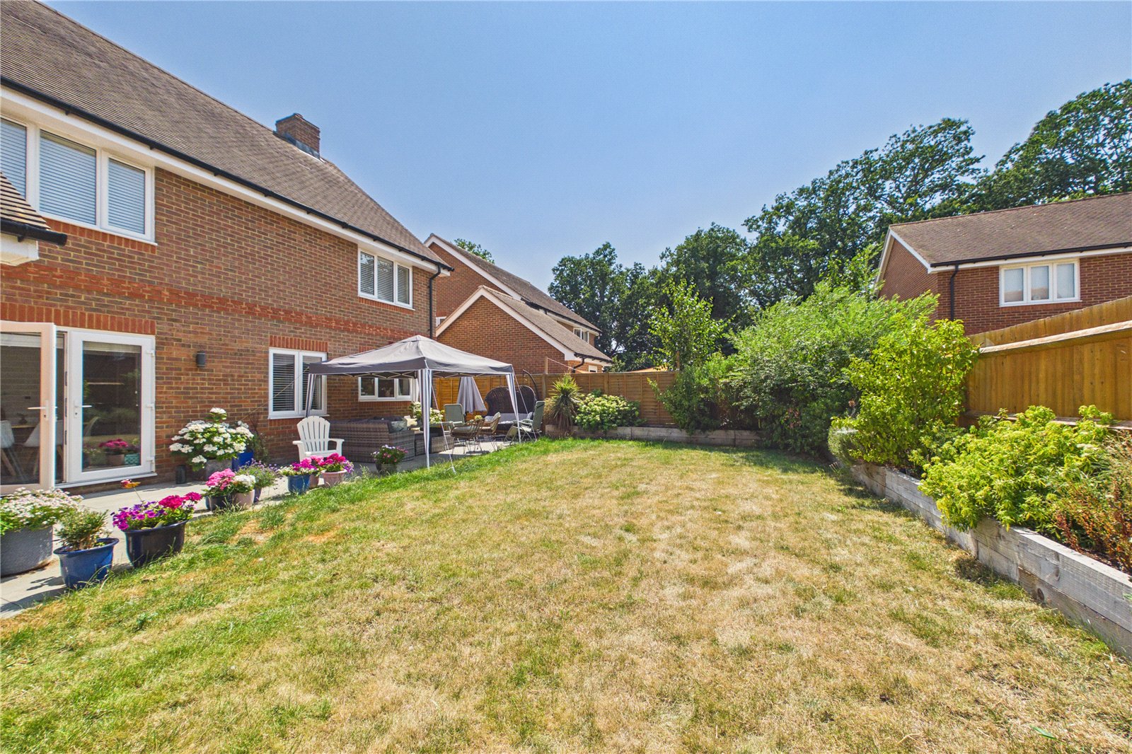 4 bedroom House to let in Bramley, Tadley, Hampshire