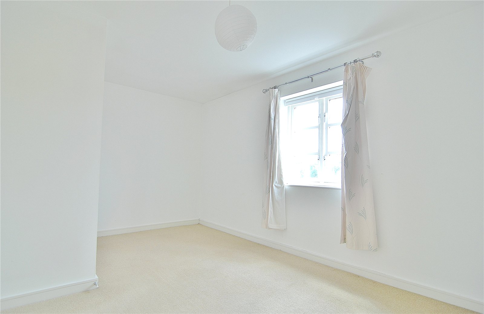 2 bedroom Flat to let in Ebley, Stroud, Gloucestershire