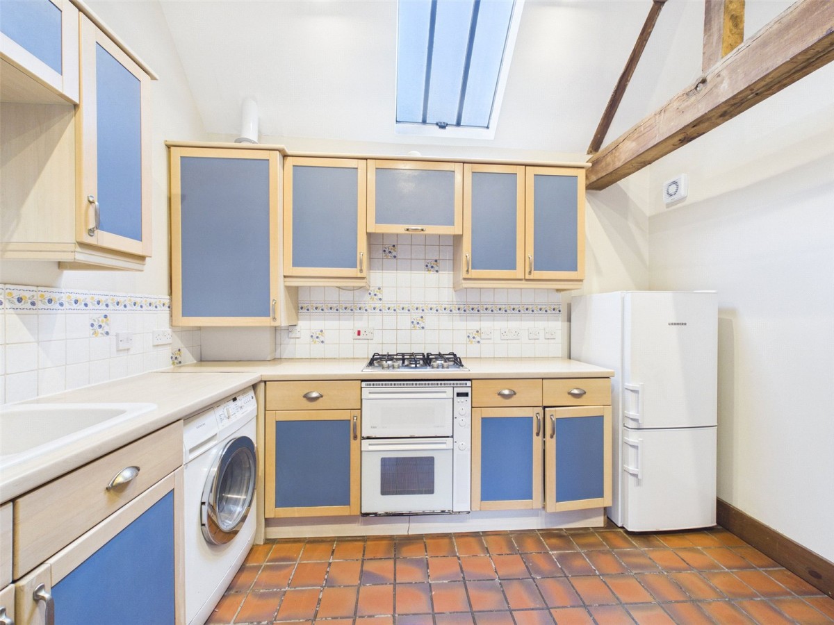 Kingston Blount, Oxon