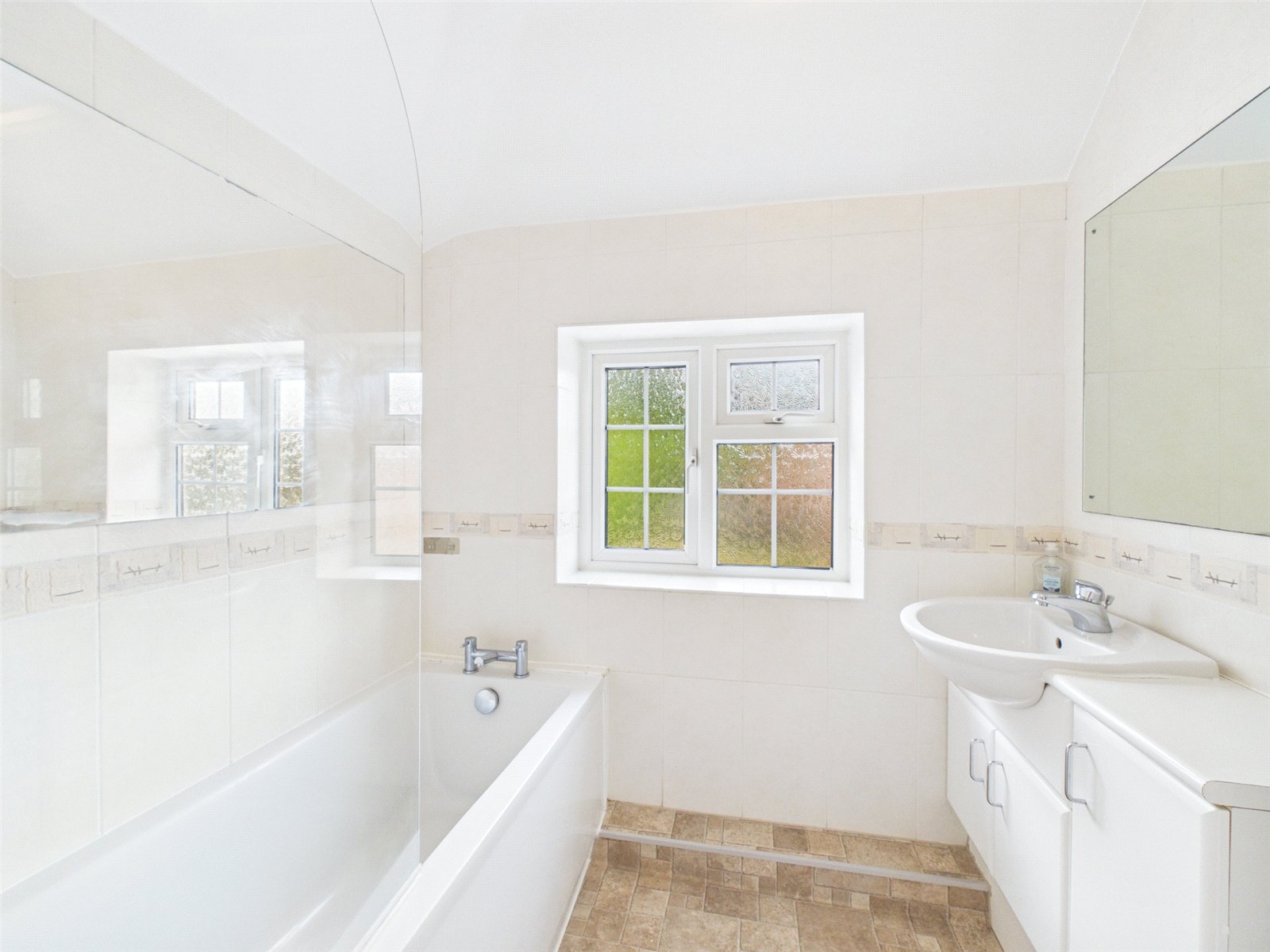 4 bedroom House to let in Chinnor, Oxfordshire