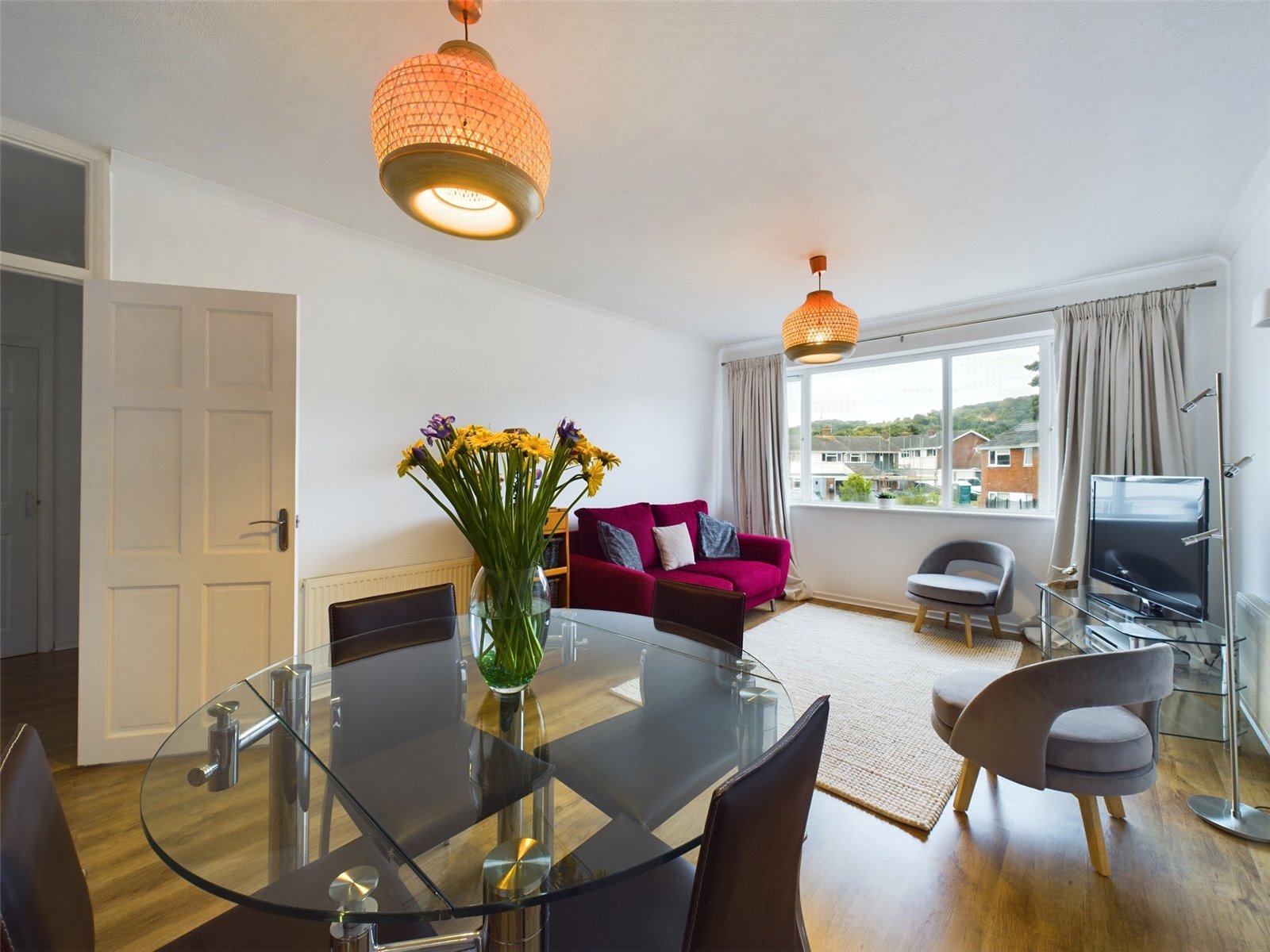 3 bedroom Flat to let in Greenwood Meadow, Chinnor