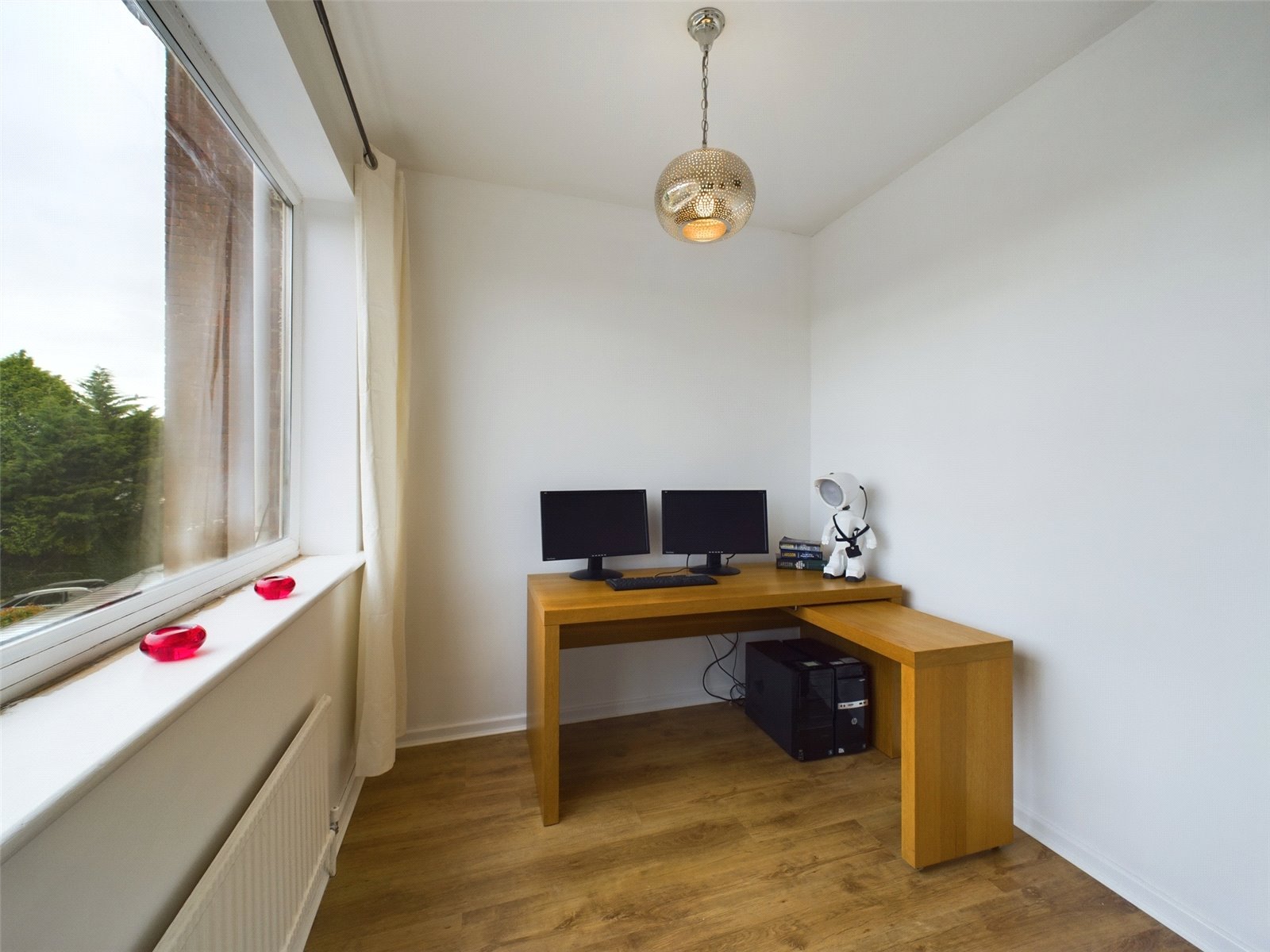 3 bedroom Flat to let in Greenwood Meadow, Chinnor