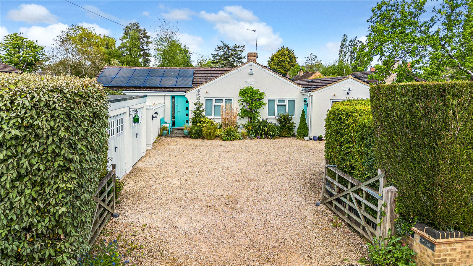 5 bedroom Bungalow for sale in Towersey, Thame, Oxfordshire