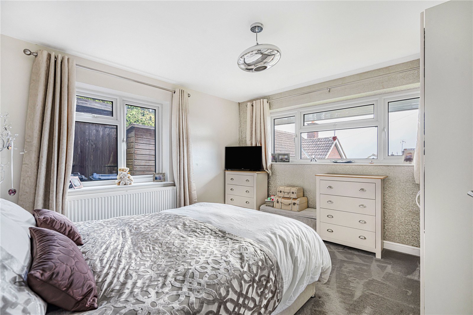 5 bedroom Bungalow for sale in Bledlow Ridge, High Wycombe, Buckinghamshire