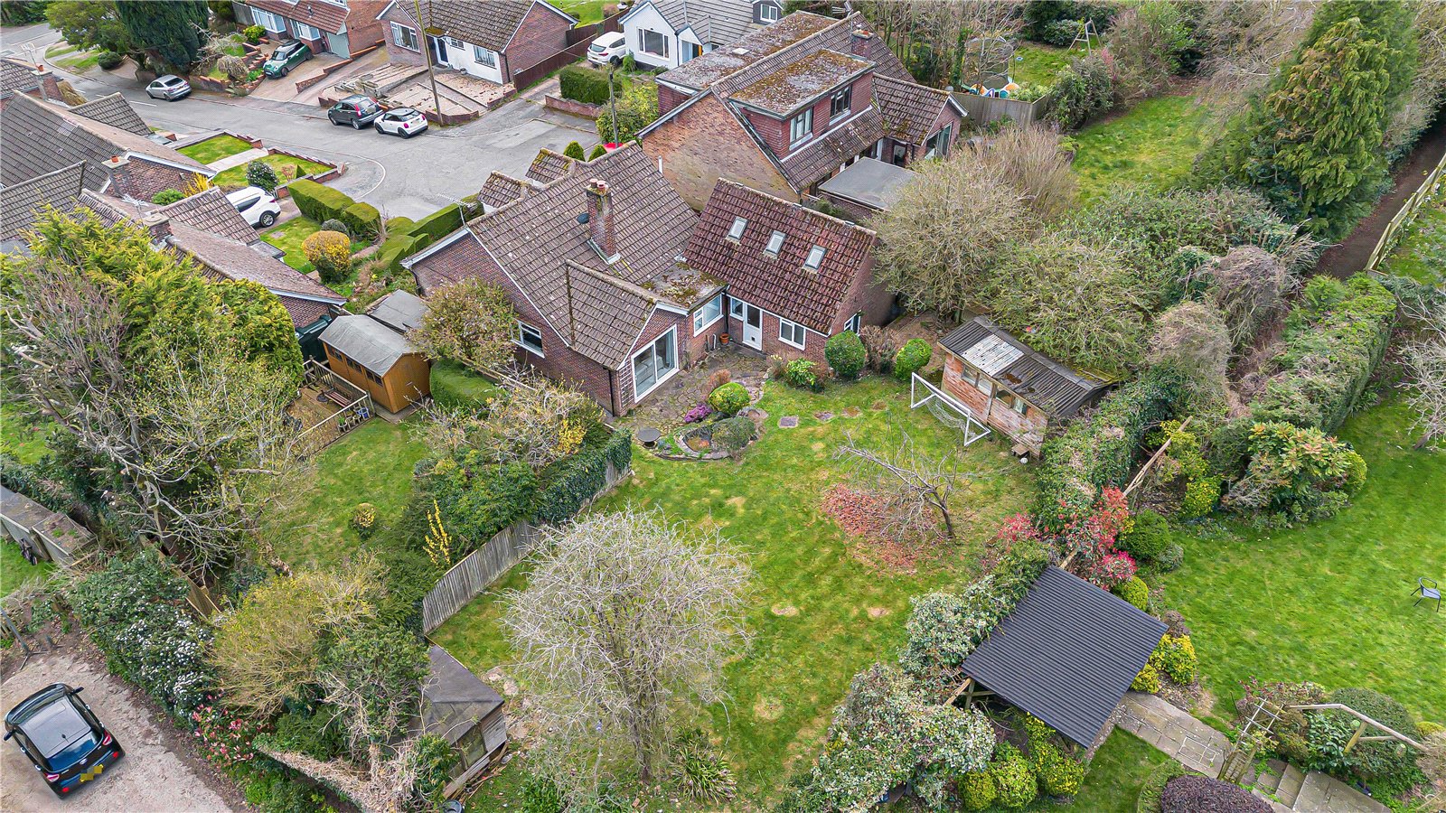 5 bedroom Bungalow for sale in Bledlow Ridge, High Wycombe, Buckinghamshire