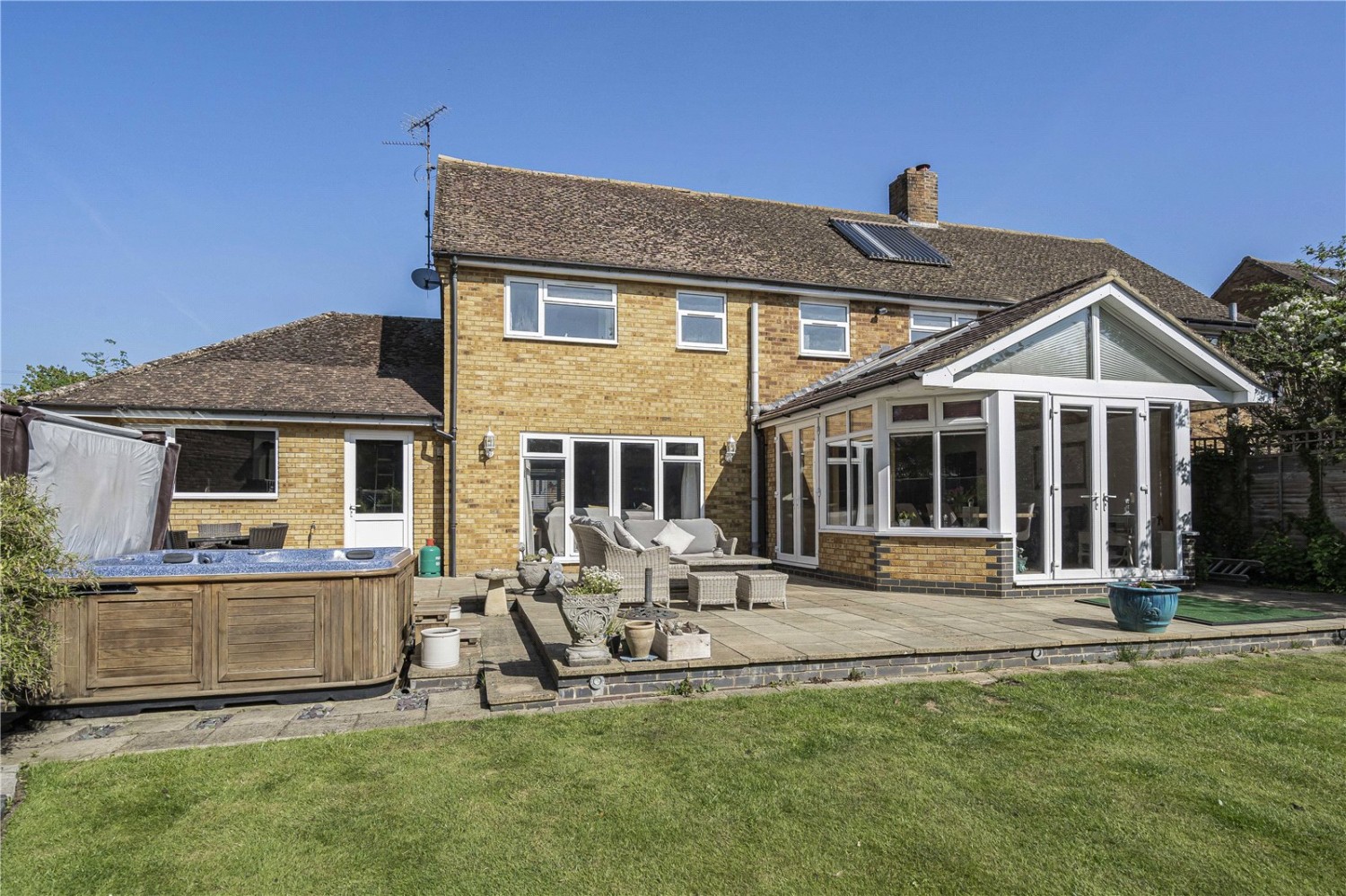 Haddenham, Aylesbury, Buckinghamshire
