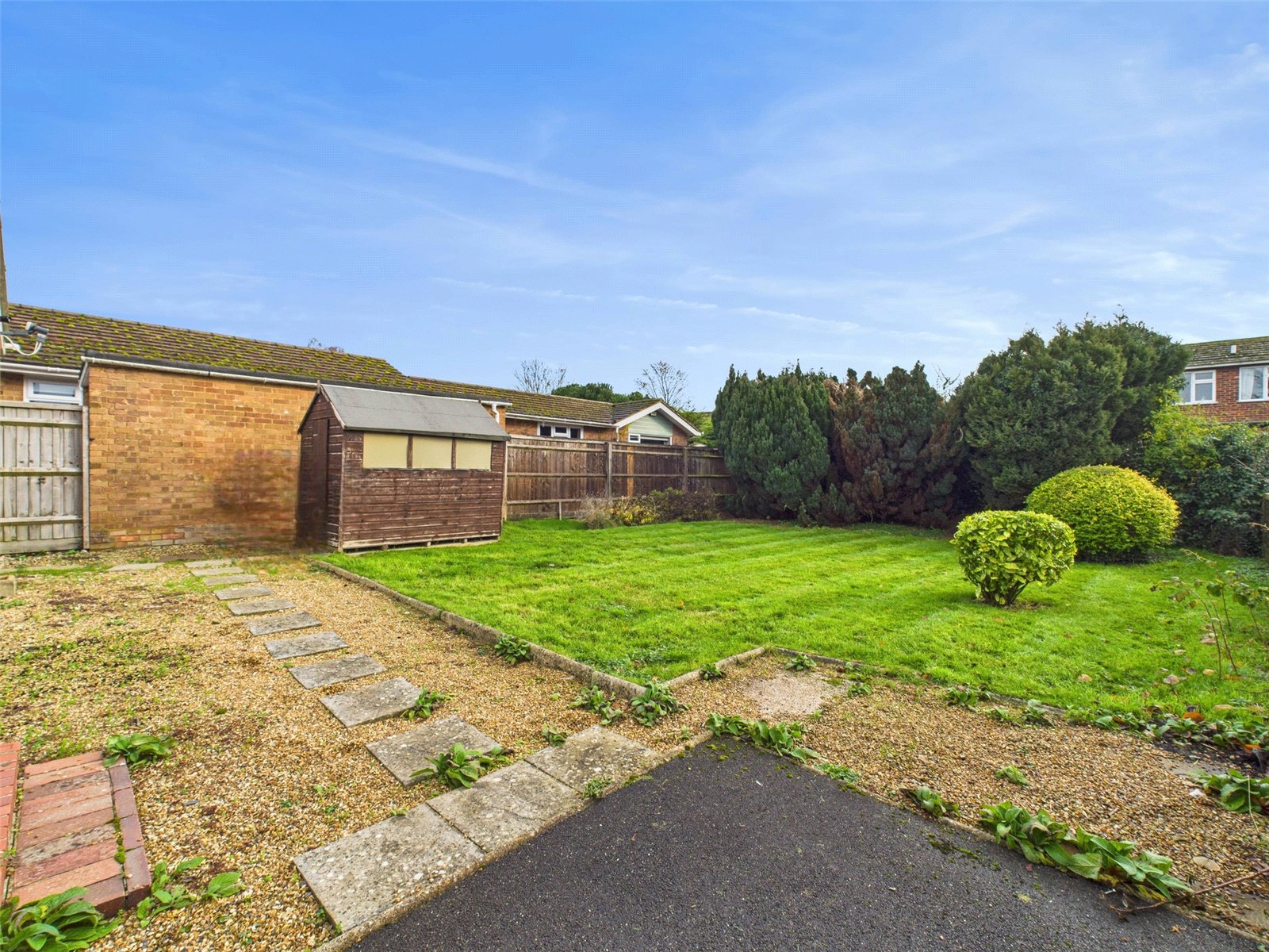 2 bedroom Bungalow for sale in Watlington, Oxfordshire