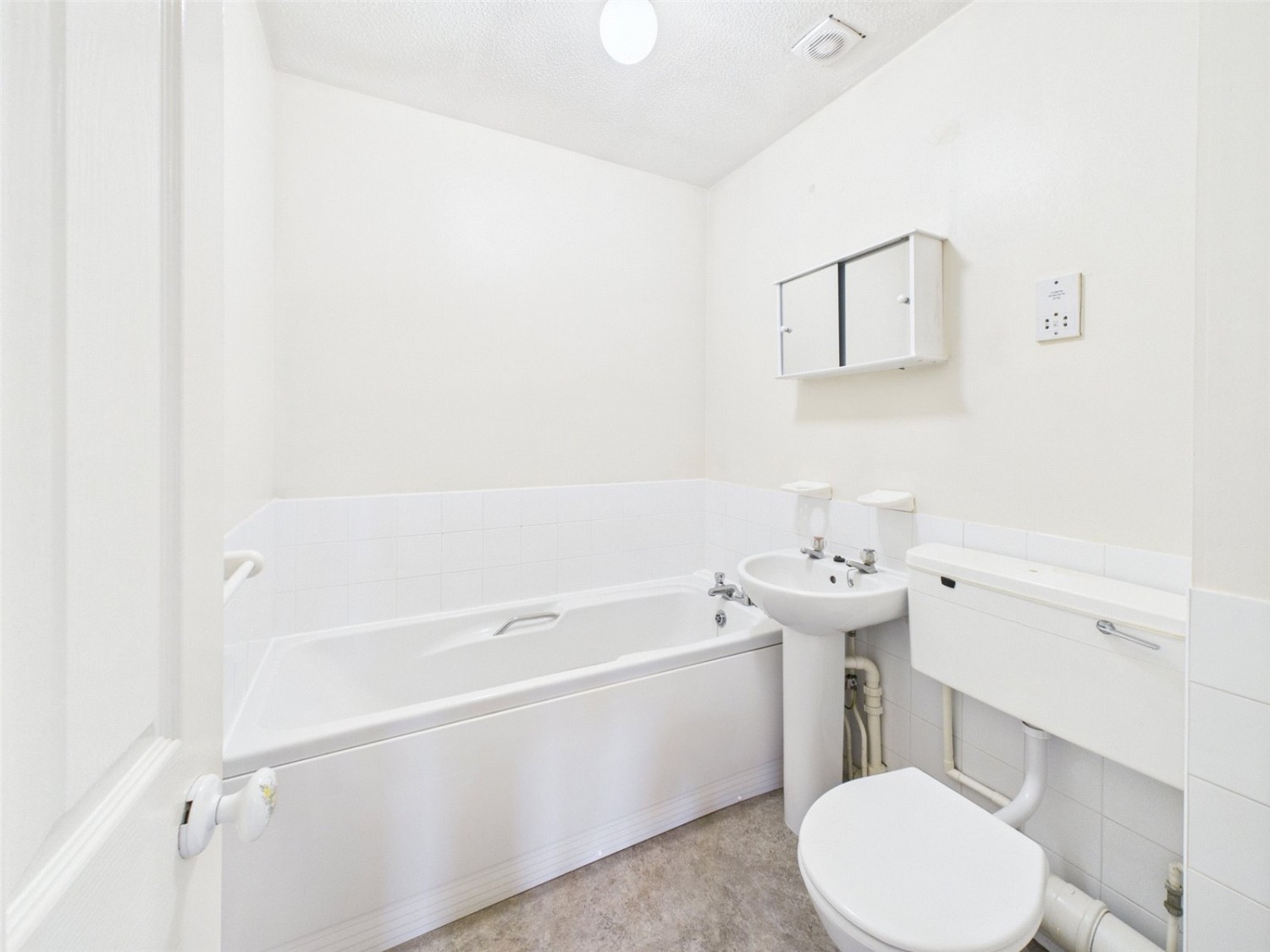 Haddenham, Aylesbury, Buckinghamshire