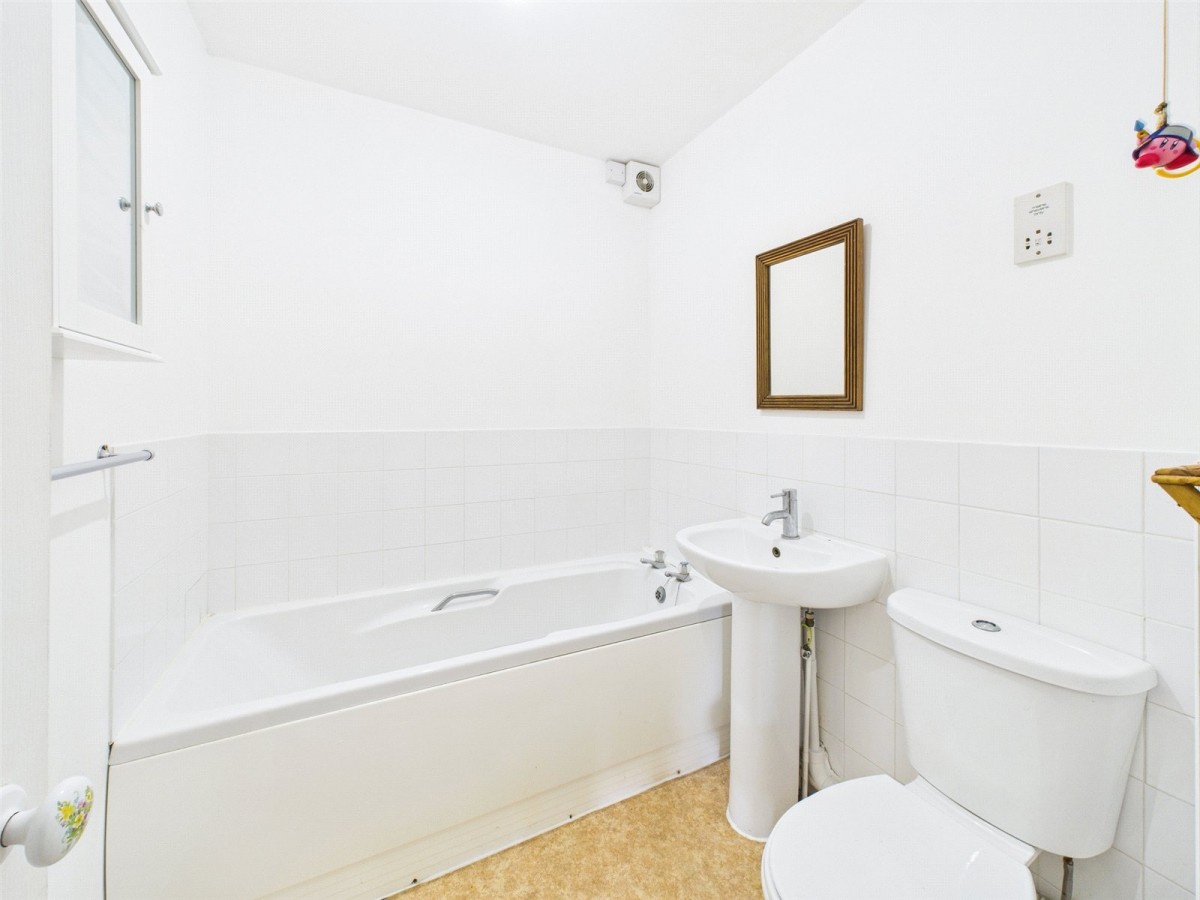 Haddenham, Aylesbury, Buckinghamshire