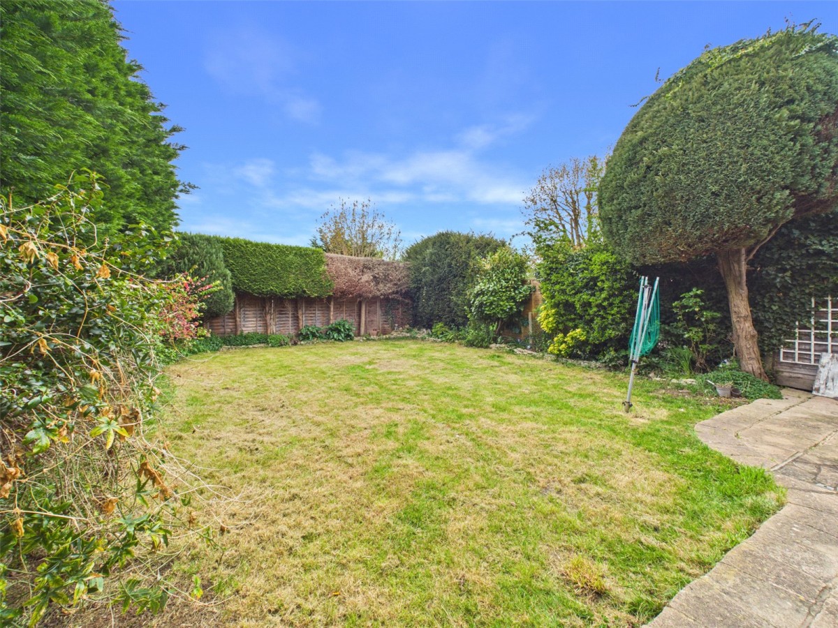 Haddenham, Aylesbury