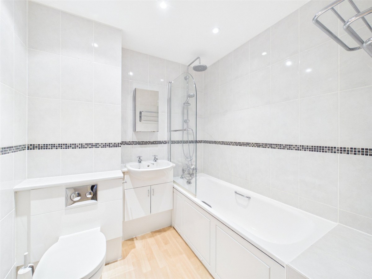 Haddenham, Aylesbury, Buckinghamshire