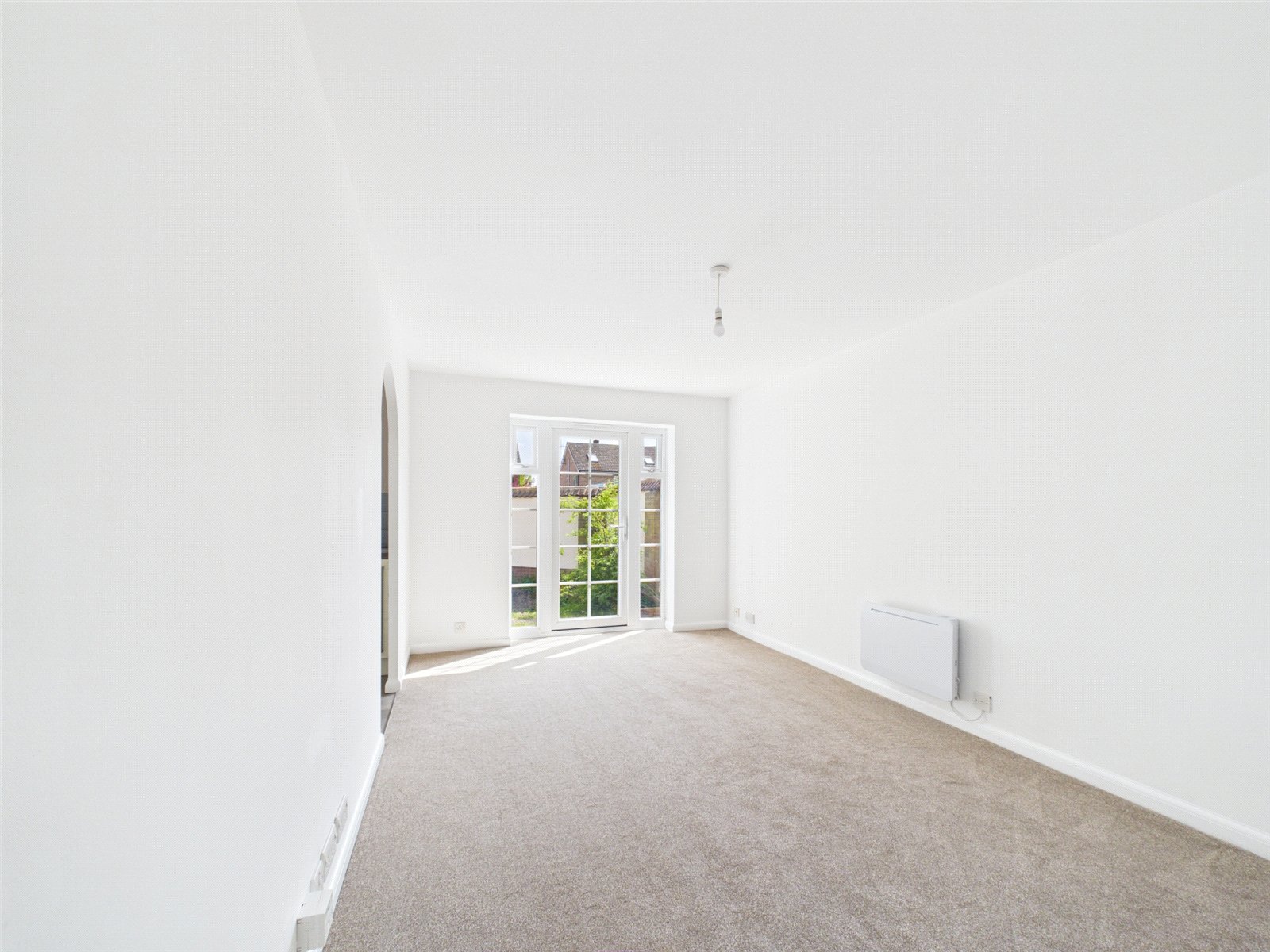 1 bedroom Flat for sale in Haddenham, Aylesbury, Buckinghamshire