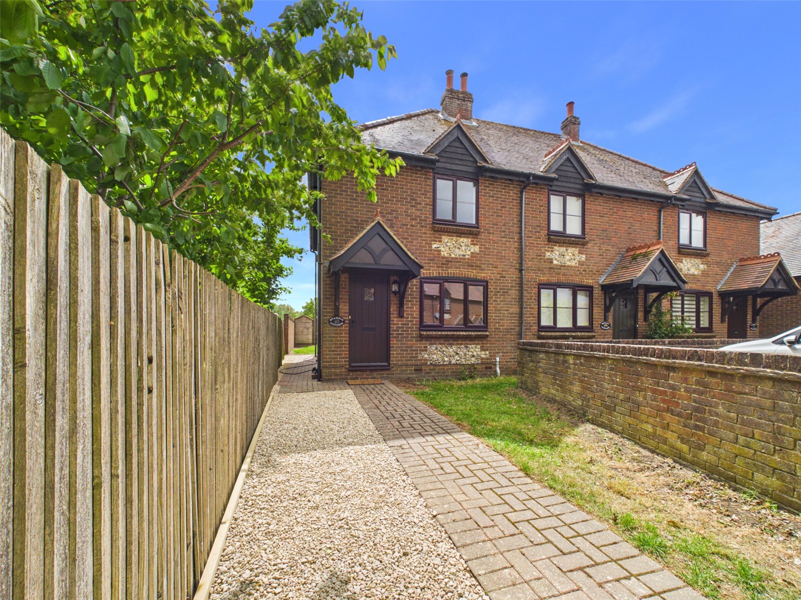 2 bedroom House to let in Henton, Chinnor, Oxfordshire