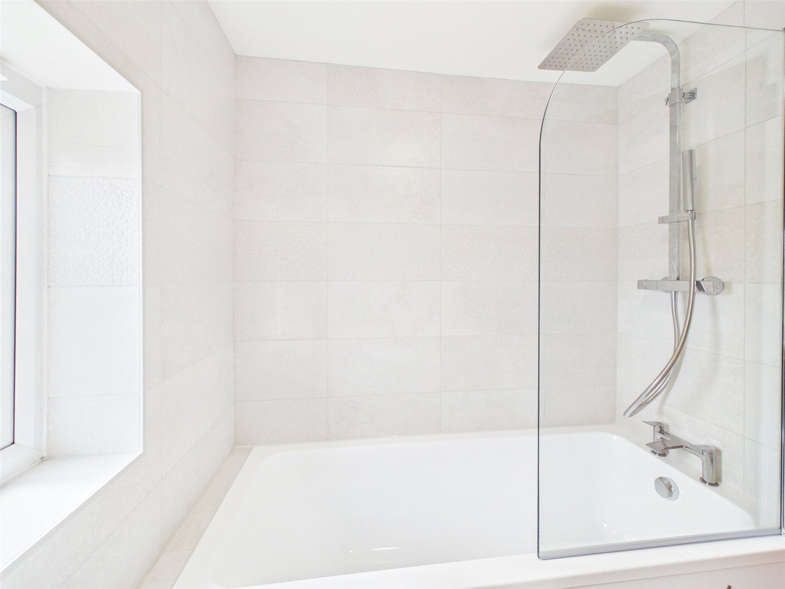 2 bedroom House to let in Henton, Chinnor, Oxfordshire