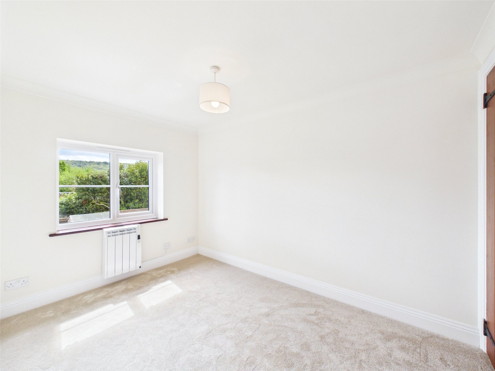 2 bedroom House to let in Henton, Chinnor, Oxfordshire