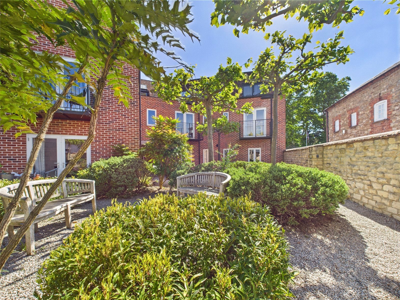 2 bedroom Flat for sale in Thame, Oxfordshire