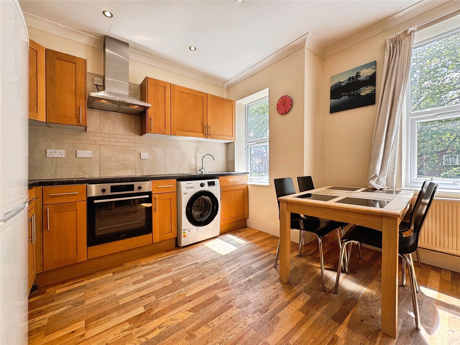 2 bedroom Flat to let in Reading, Berkshire