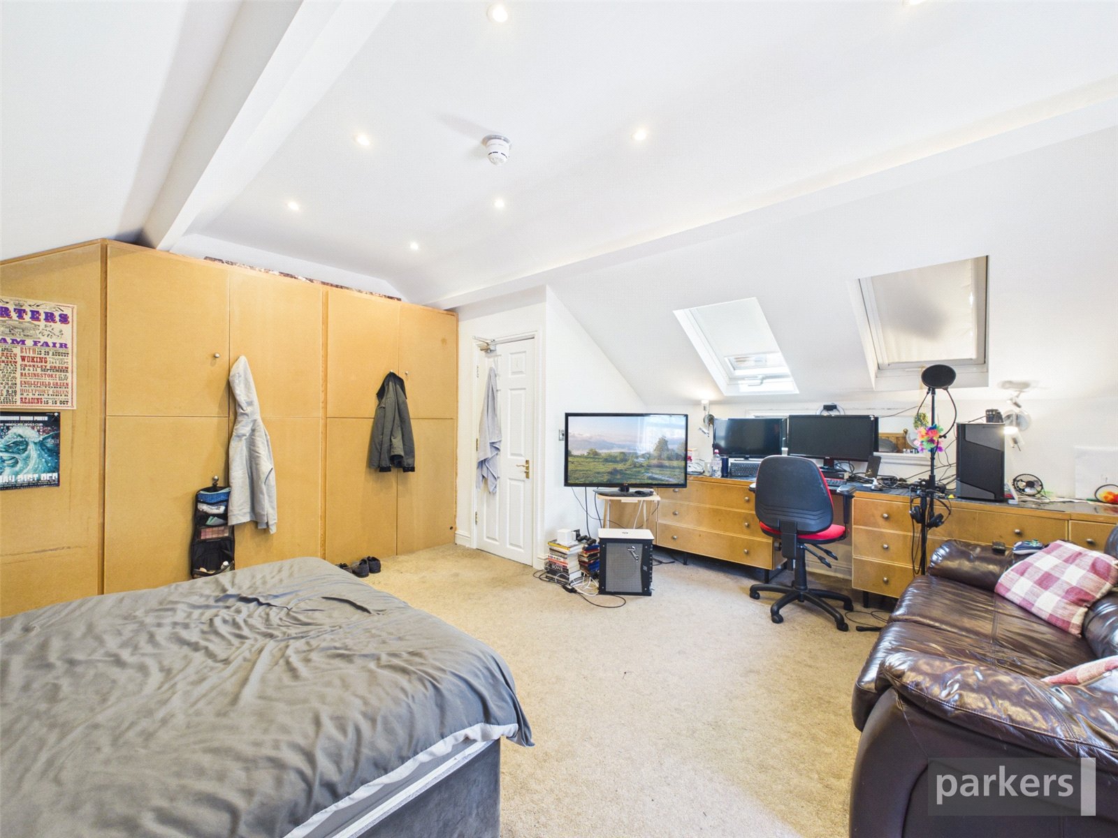 8 bedroom House for sale in Earley, Reading, Berkshire