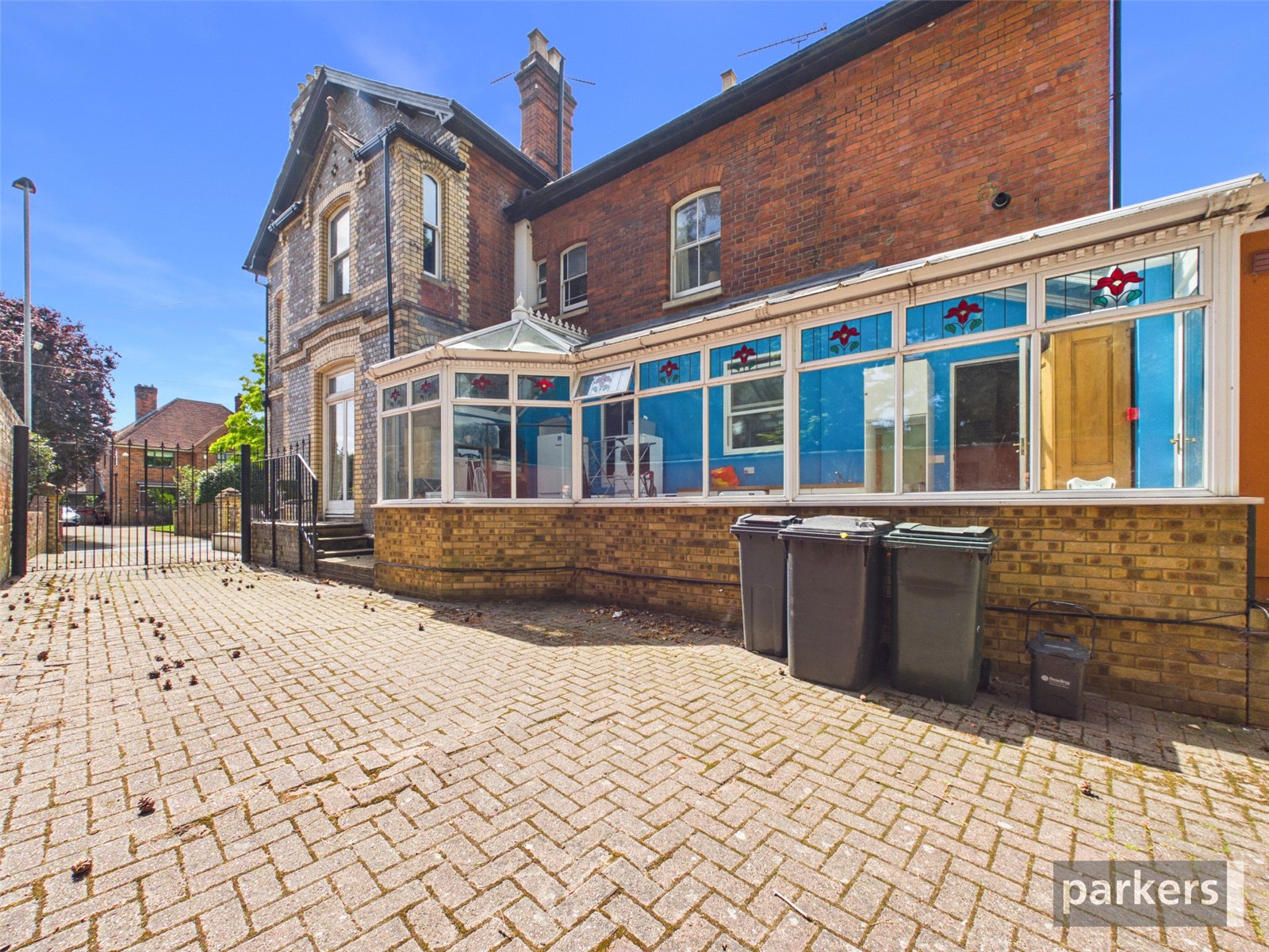 8 bedroom House for sale in Earley, Reading, Berkshire