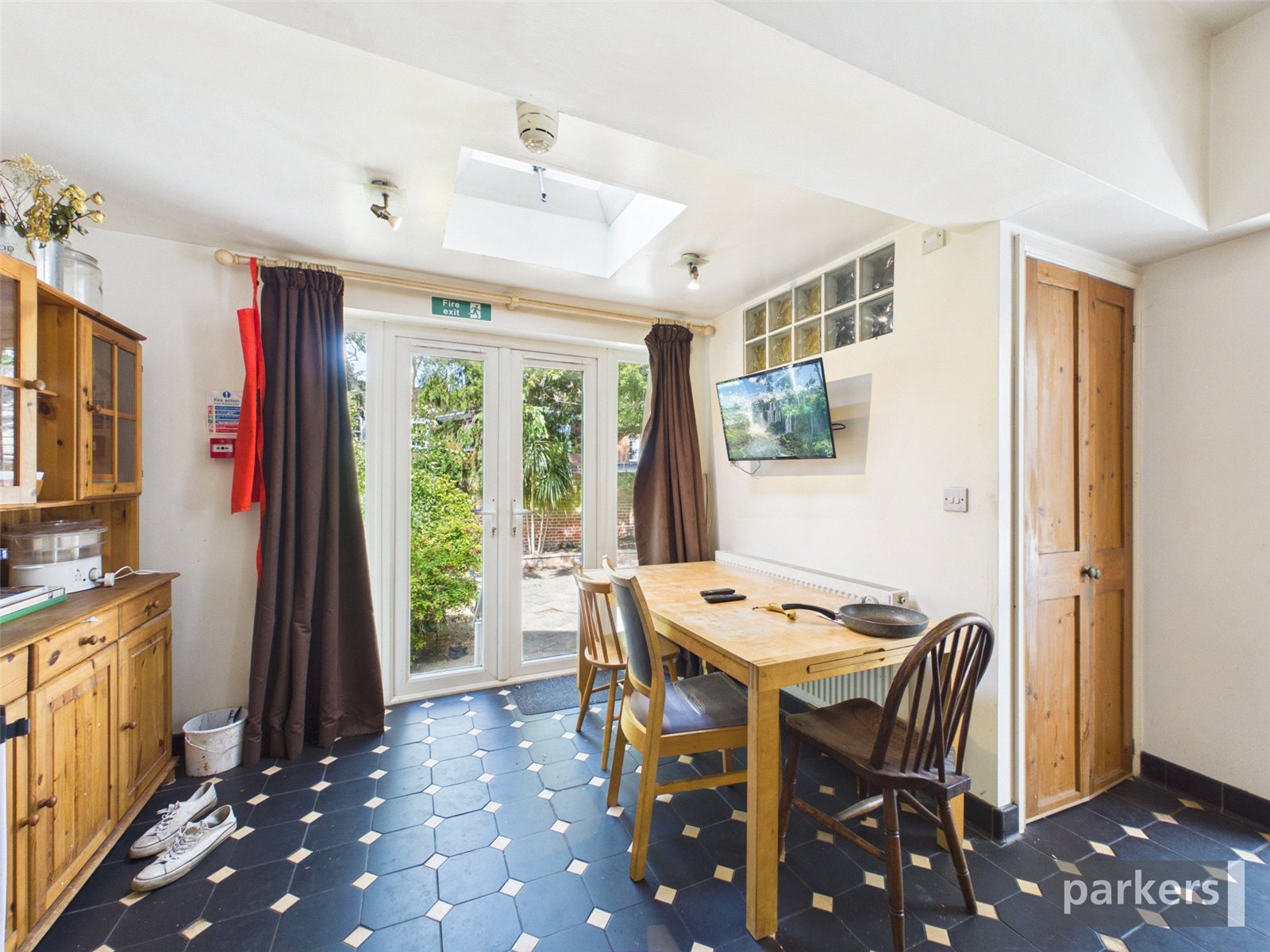 8 bedroom House for sale in Earley, Reading, Berkshire