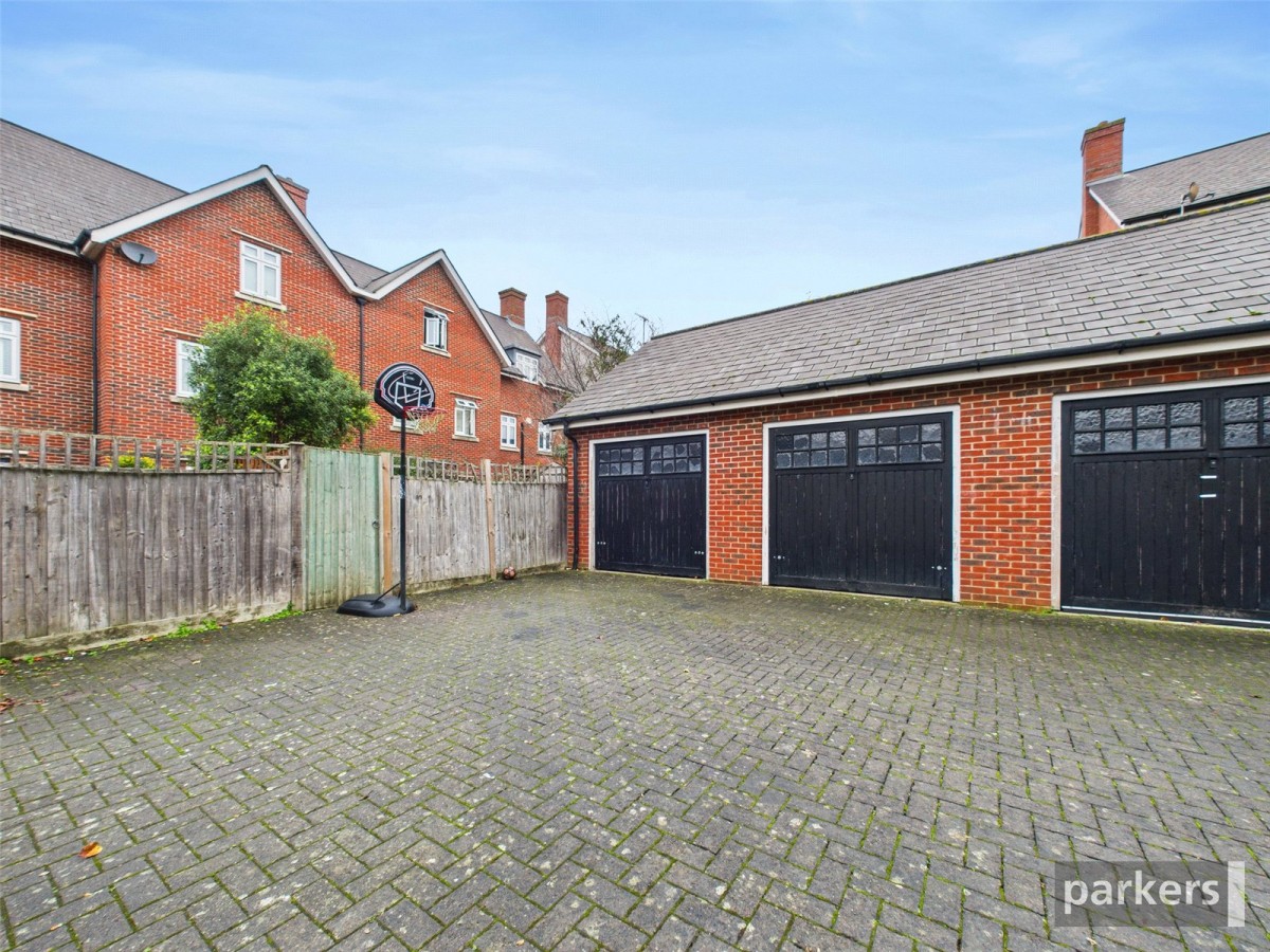 Lower Earley, Reading, Berkshire