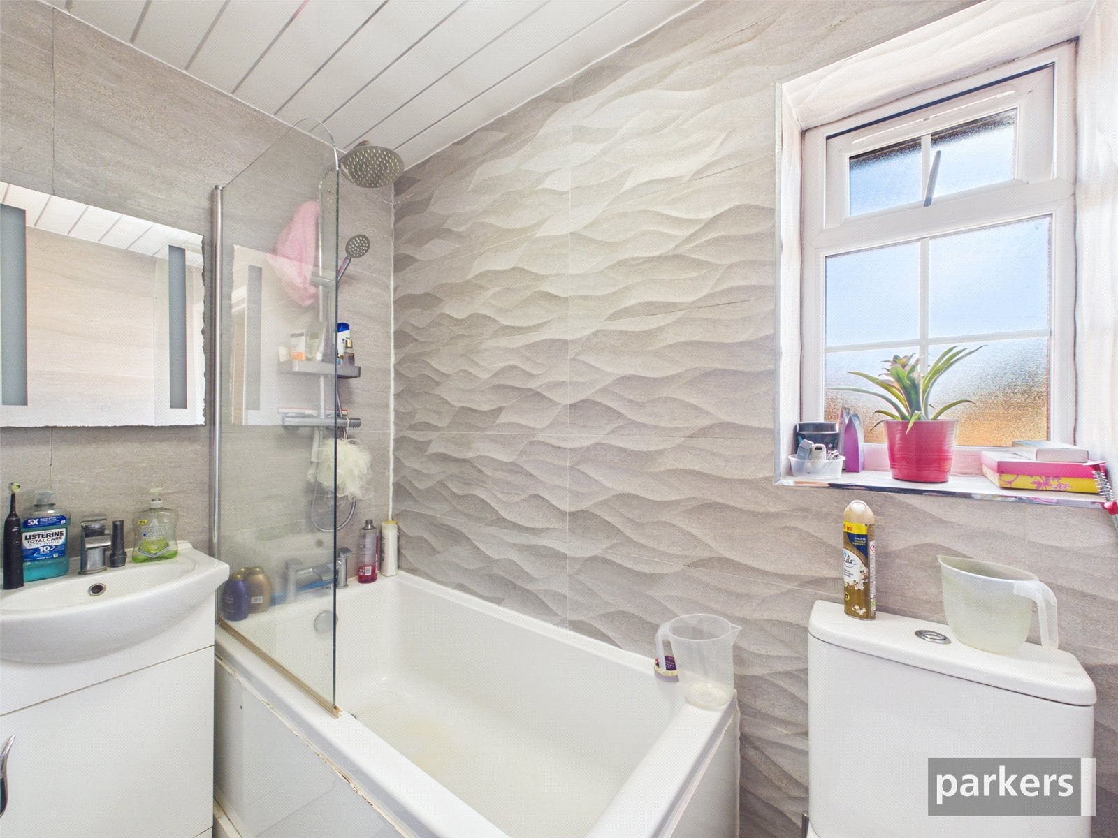 5 bedroom House for sale in Lower Earley, Reading, Berkshire