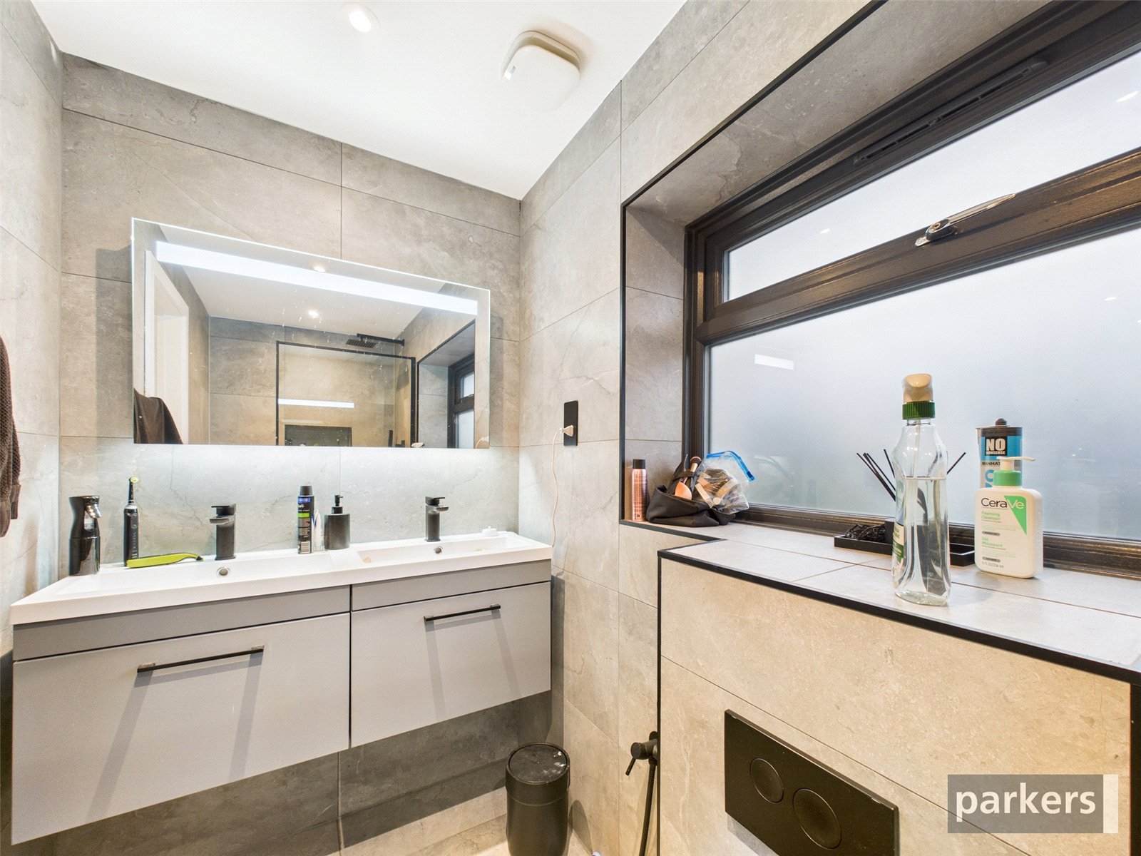 5 bedroom House for sale in Earley, Reading, Berkshire