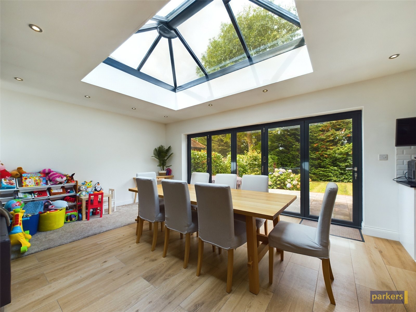 5 bedroom House for sale in Earley, Reading, Berkshire