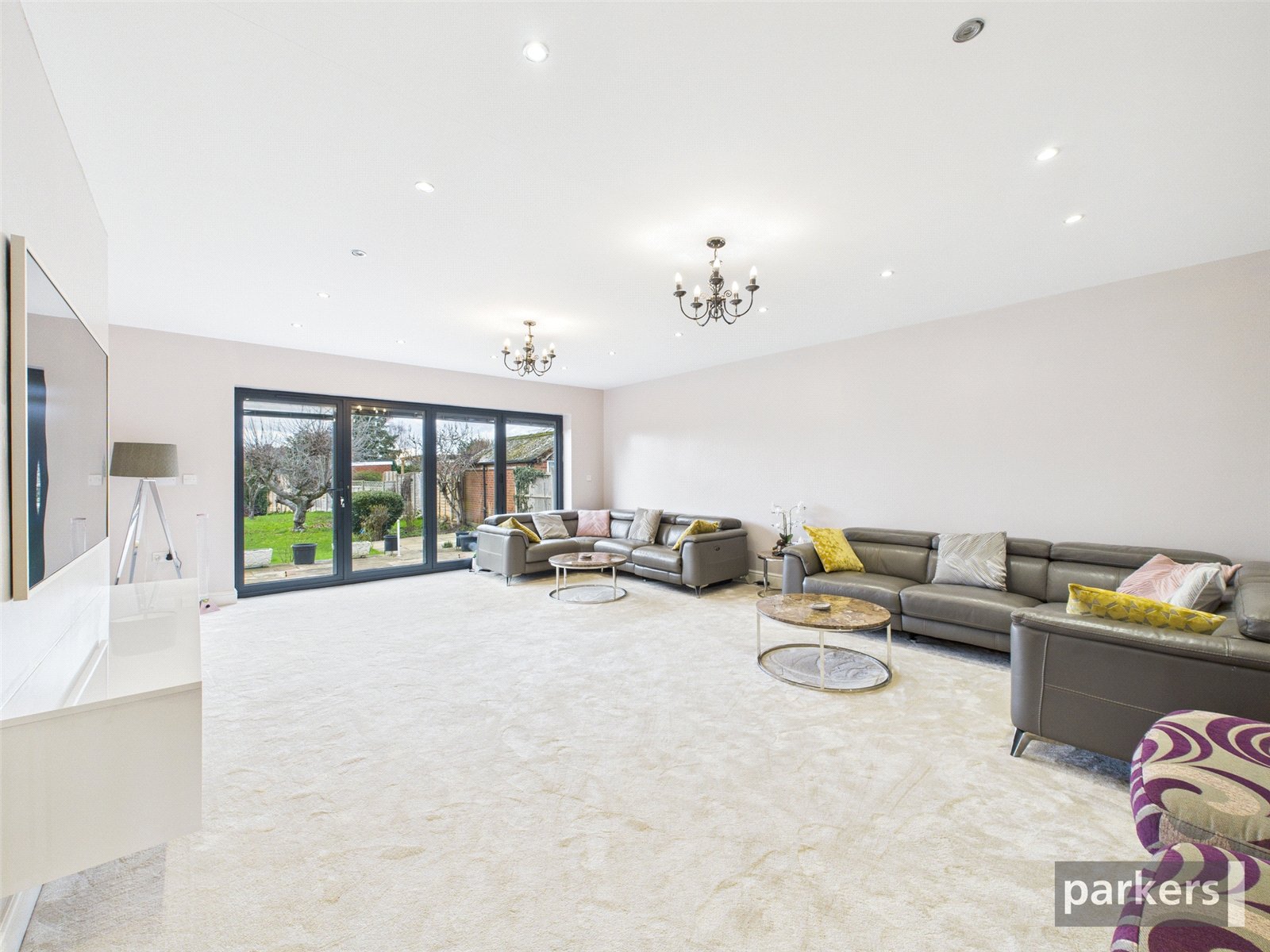 5 bedroom House for sale in Earley, Reading, Berkshire