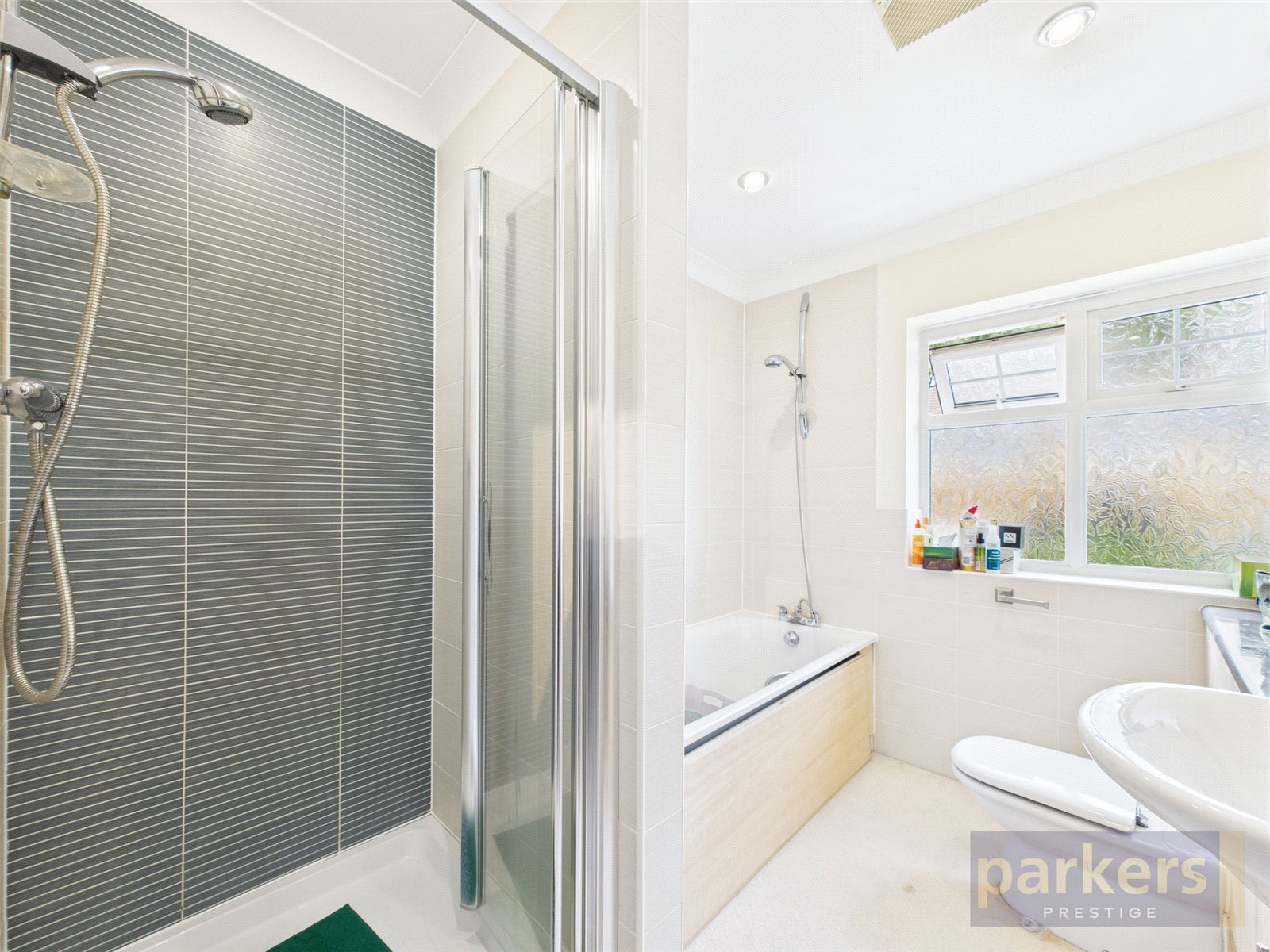 5 bedroom House for sale in Lower Earley, Reading, Berkshire