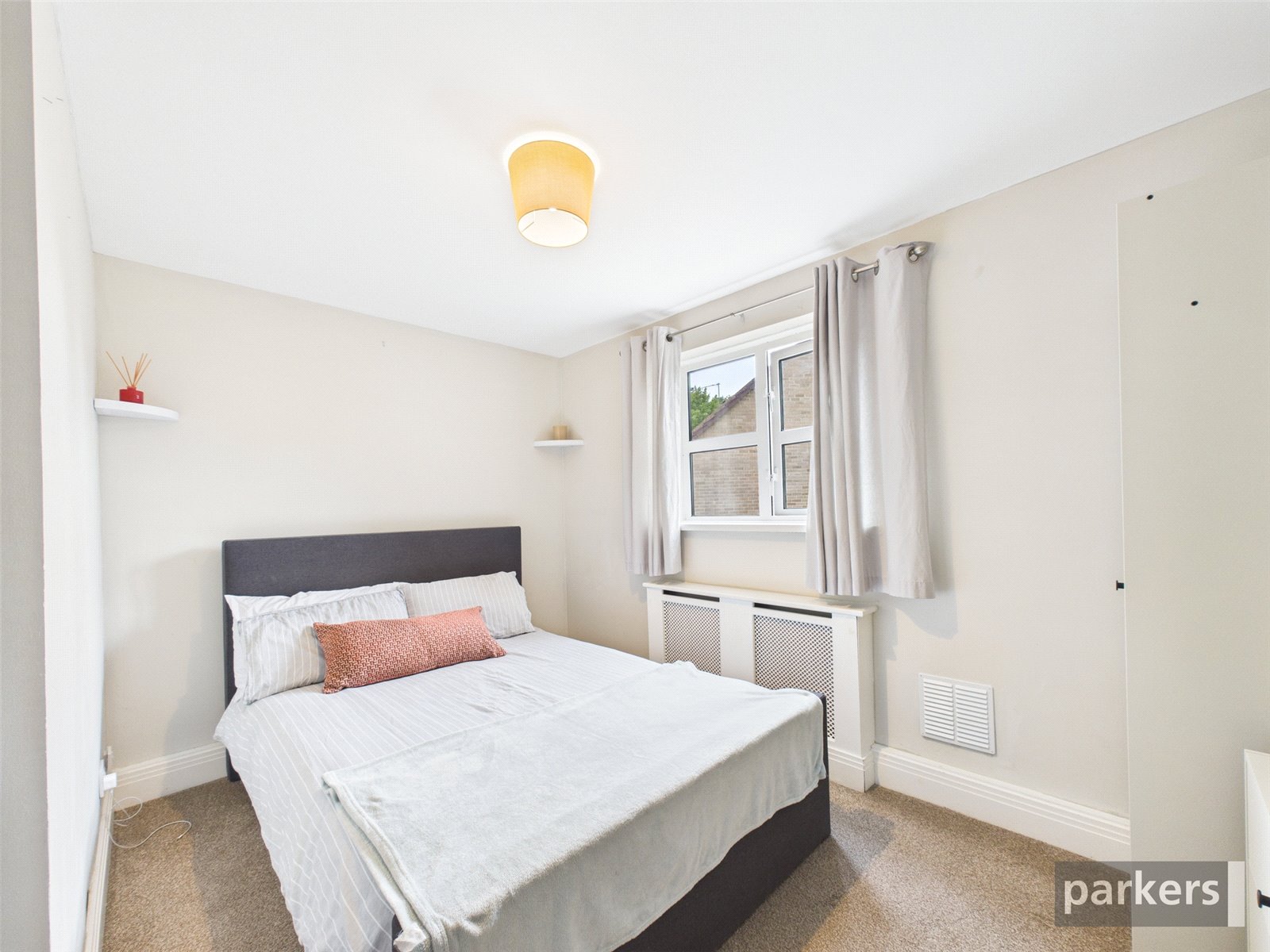 1 bedroom Flat for sale in Earley, Reading, Berkshire