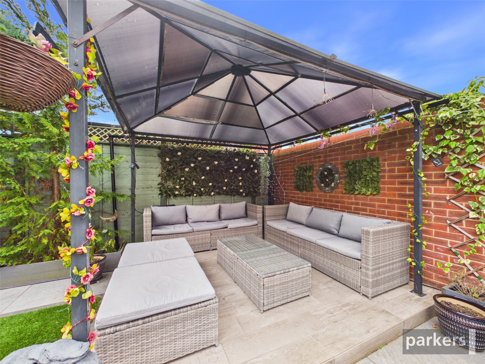 4 bedroom House for sale in Winnersh, Wokingham, Berkshire